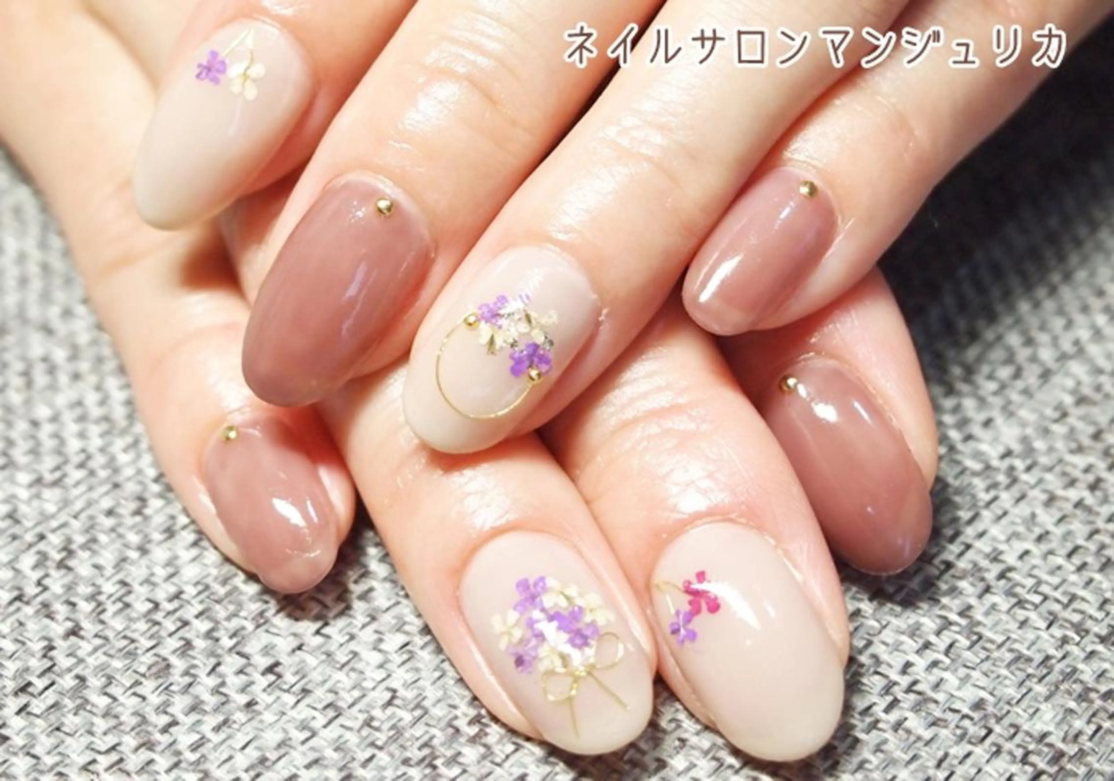 ネイル アートネイル ジェルネイル ハンドネイル 山田 麻衣のネイルデザイン