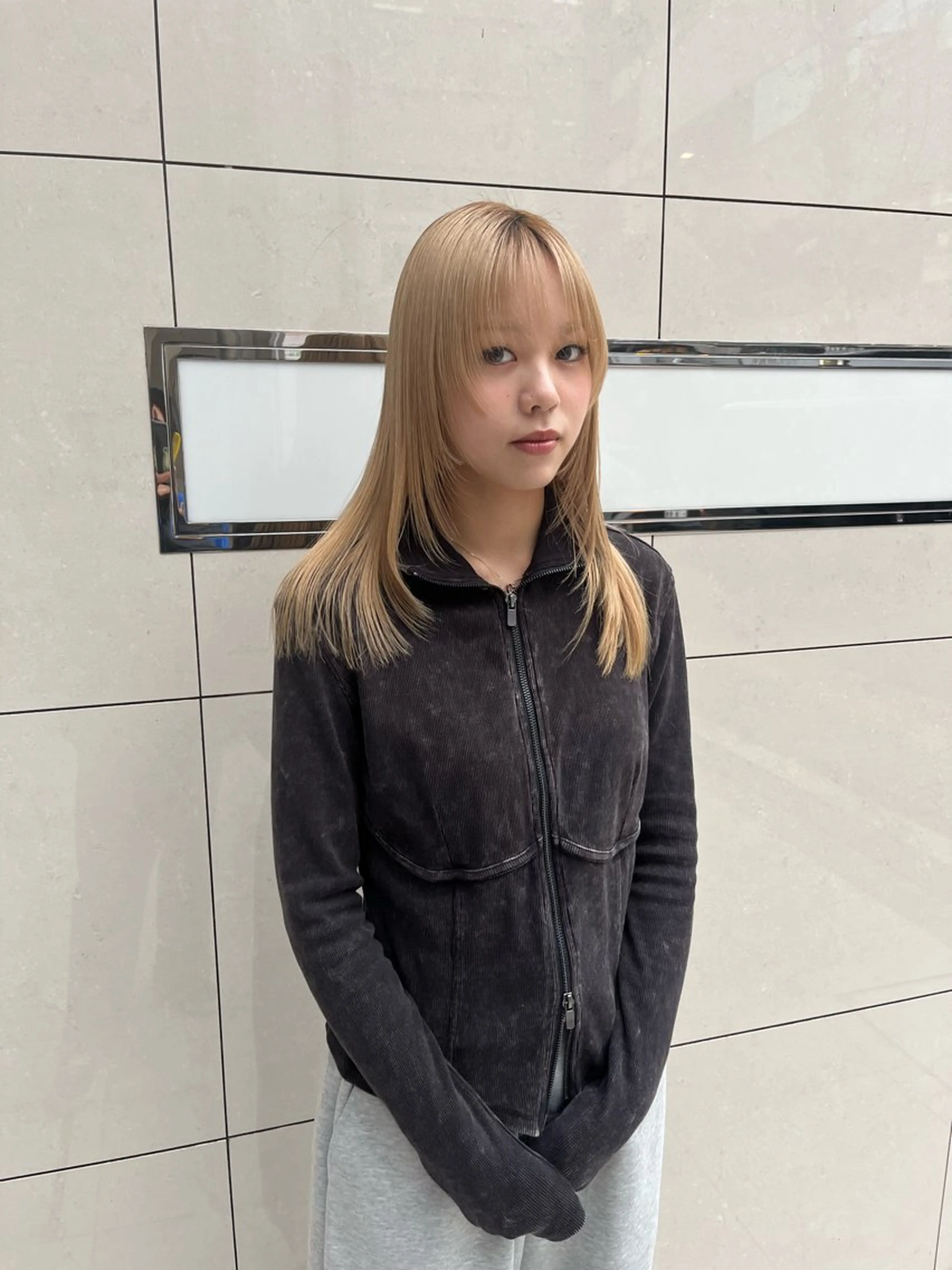 セミロング つぼみ/パーマ ／レイヤー／ボブのヘアスタイル