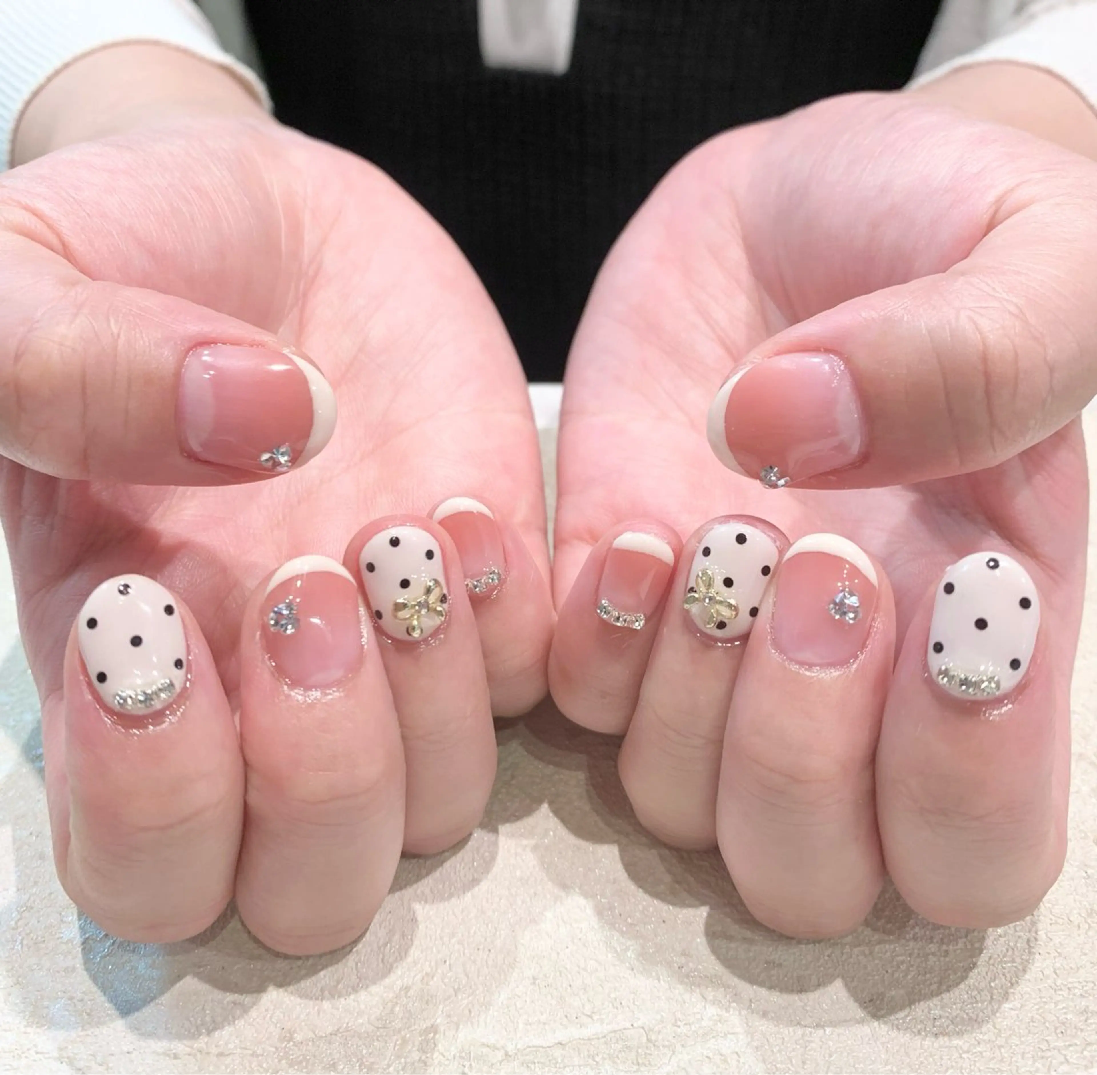 ネイル ハンドネイル ecrin 💎 mayuのネイルデザイン