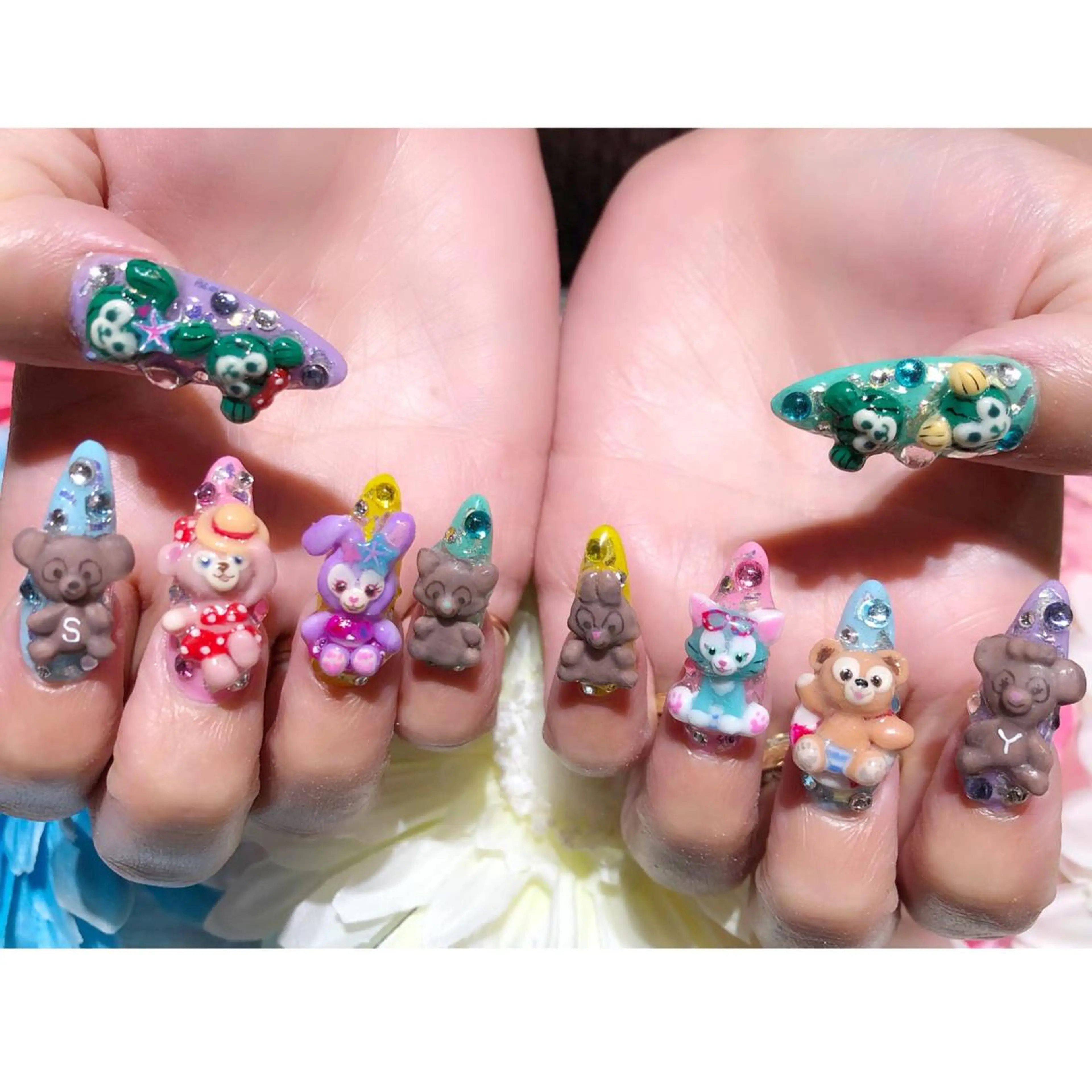ネイル アートネイル YUN 💅のネイルデザイン