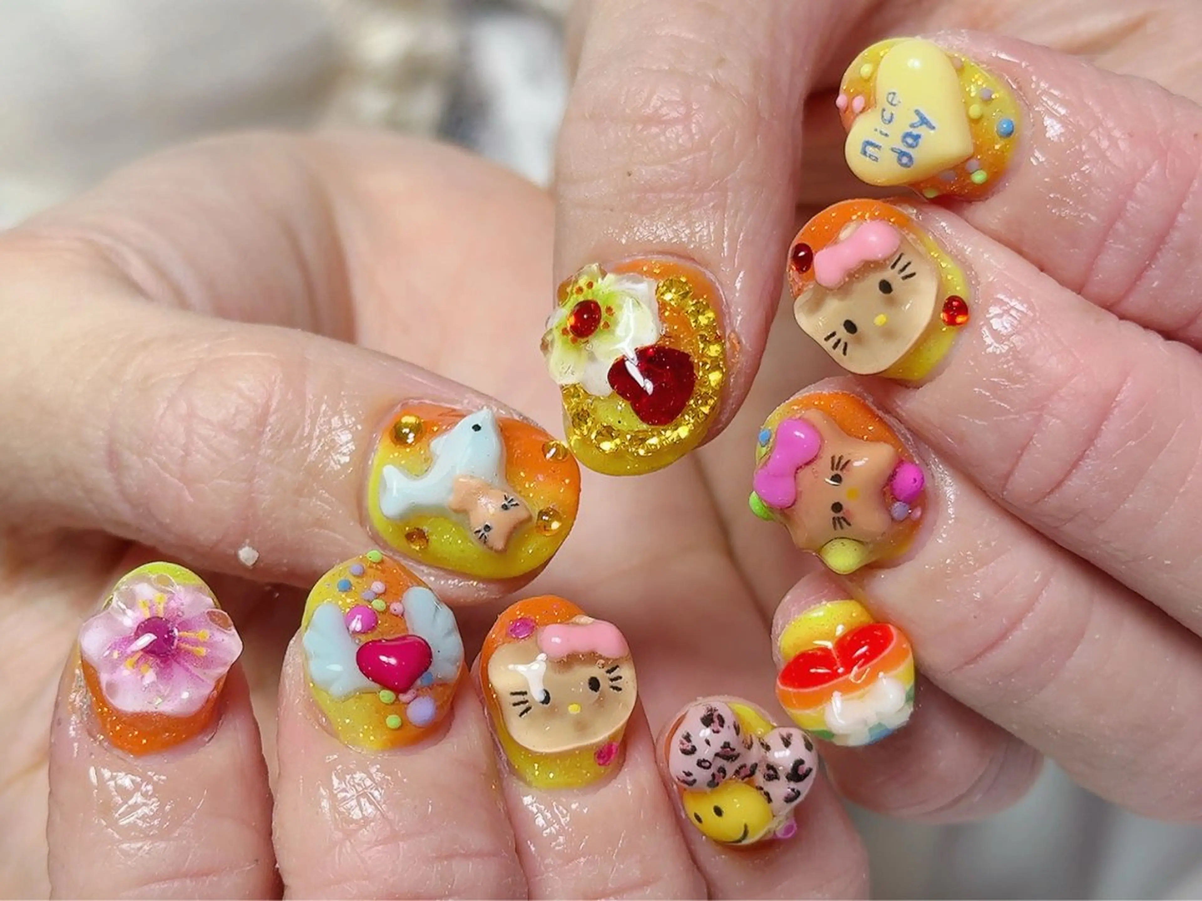 ネイル ハンドネイル Nail Atelier IamI所属・アイアムアイ 大村磨衣のネイルデザイン