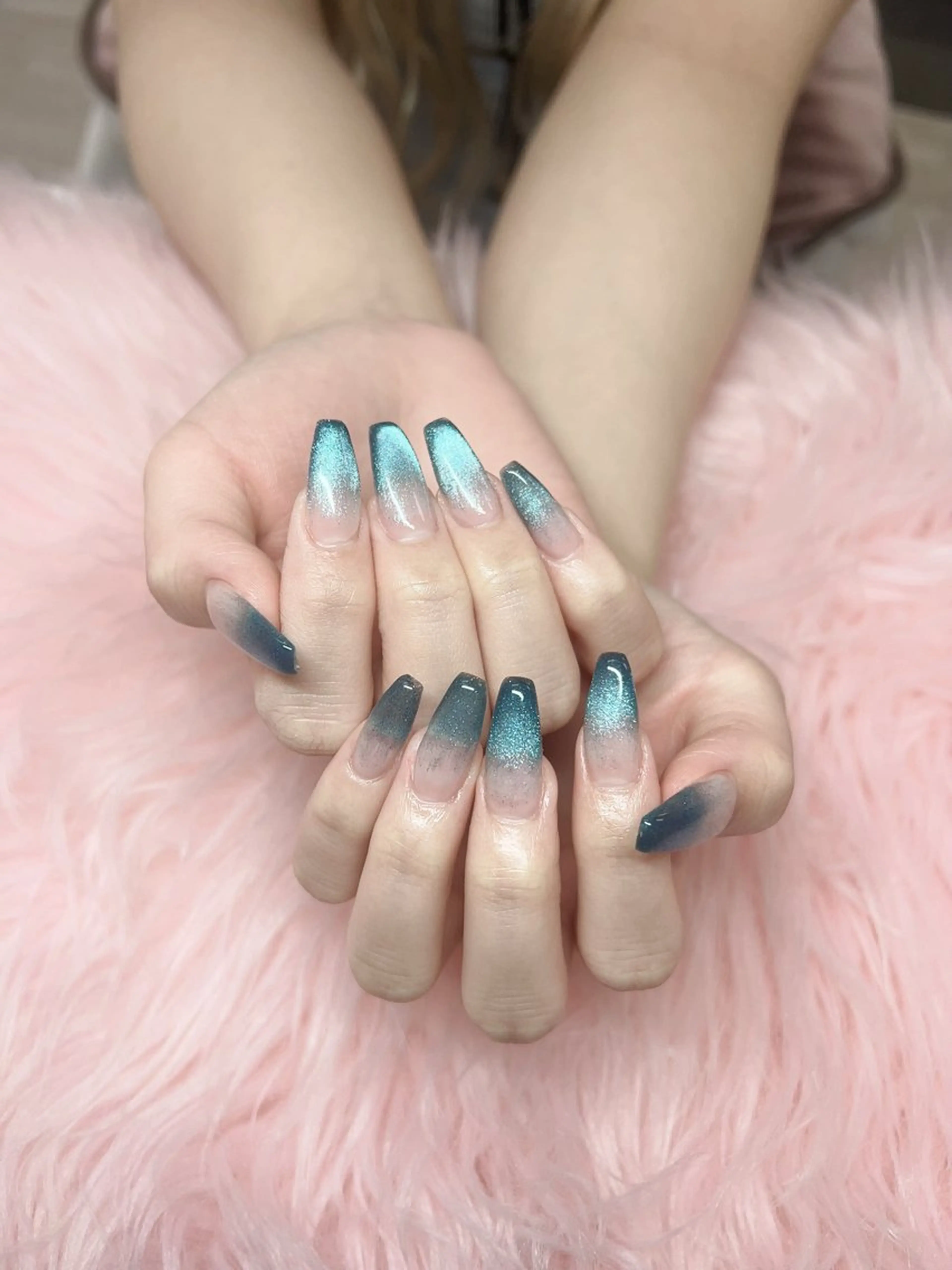 ネイル 長さ出し グラデーション マグネットネイル ハンドネイル ハンドケア 💜MIYA nail川崎店のネイルデザイン