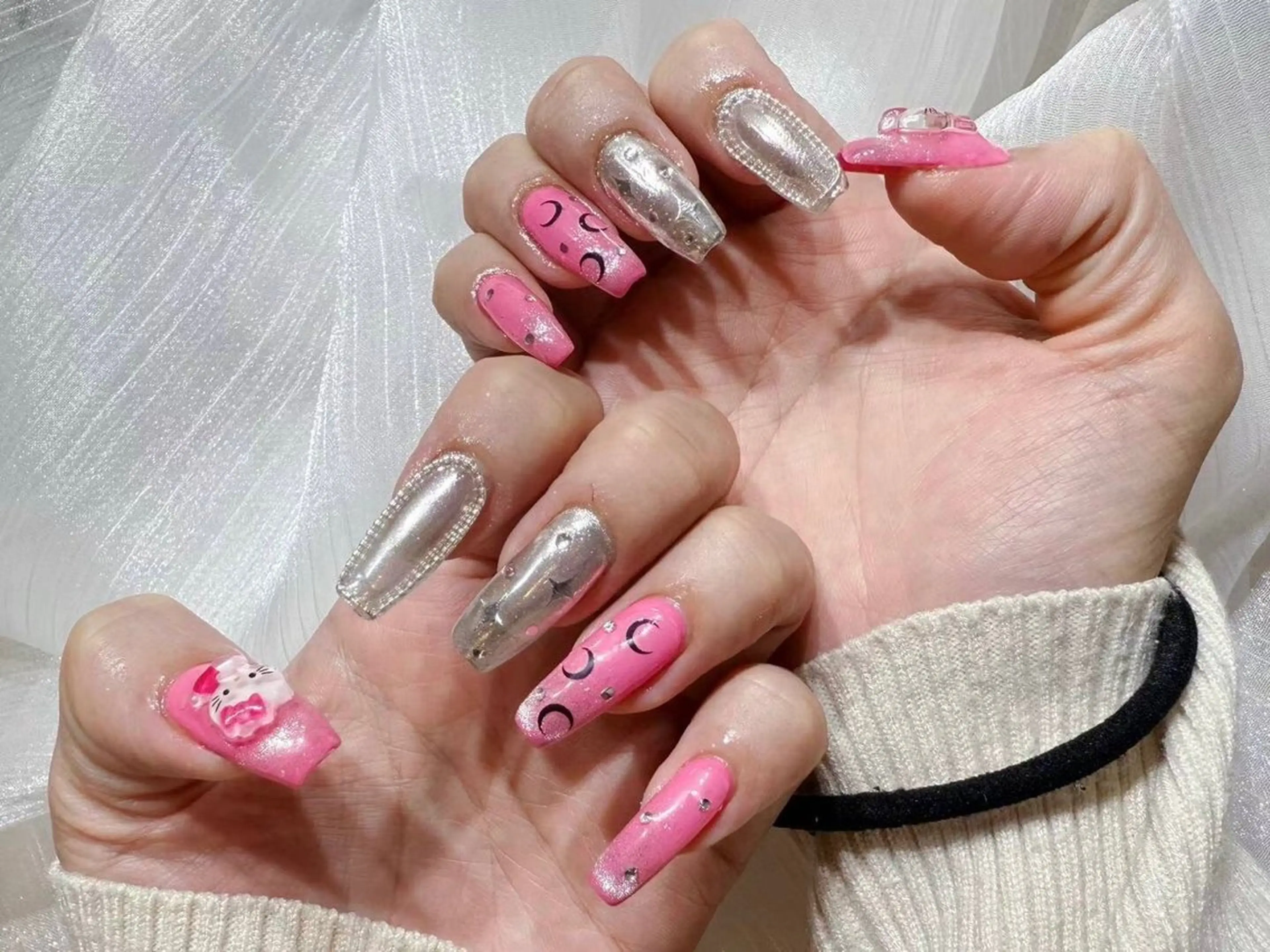 ネイル アートネイル フラワーネイル フットネイル ジェルネイル マグネットネイル Babarla　Nail　Salon所属・babarla Nailのネイルデザイン