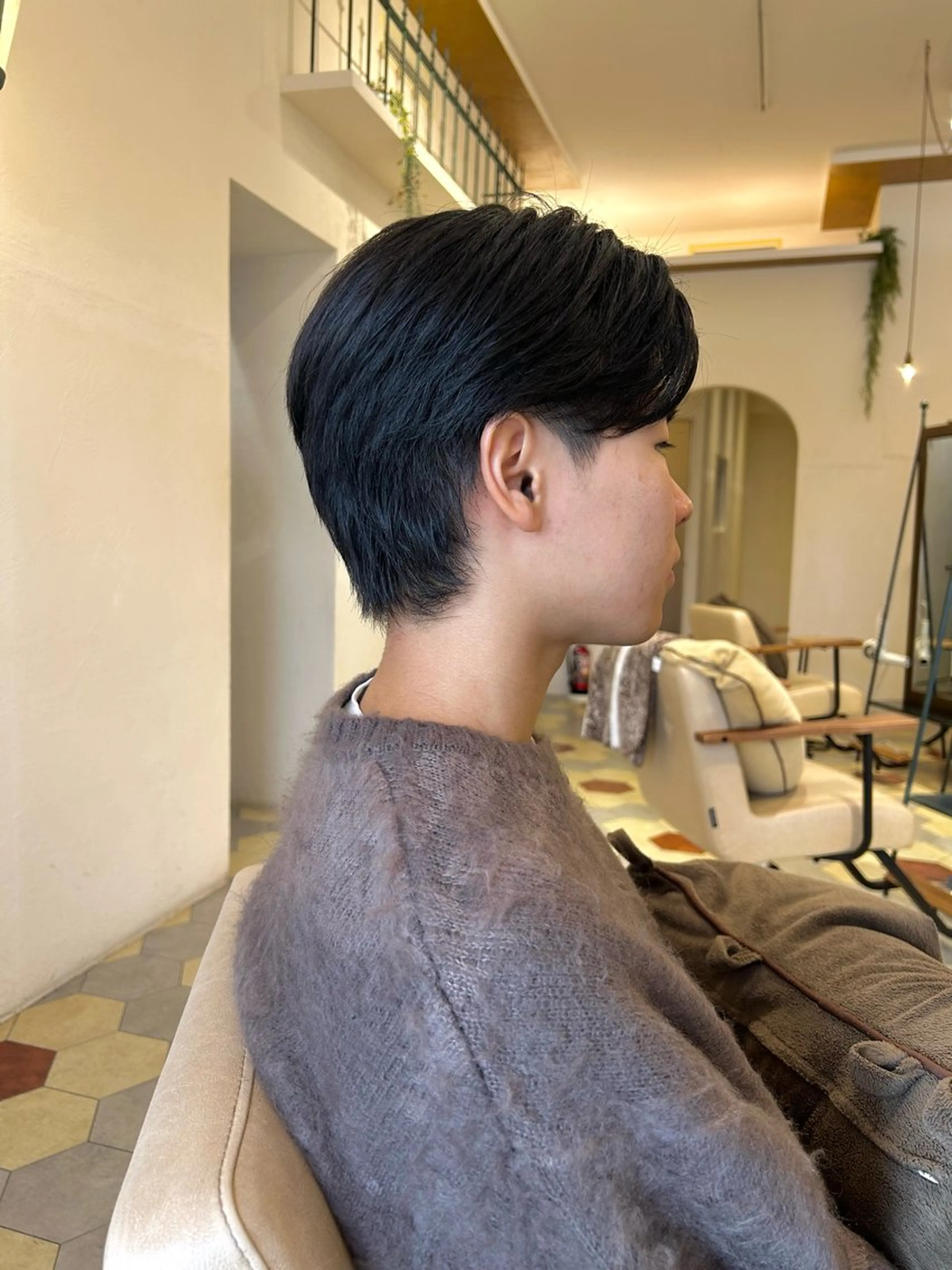 👨🏻‍🦱men'scut+color🛋️の写真