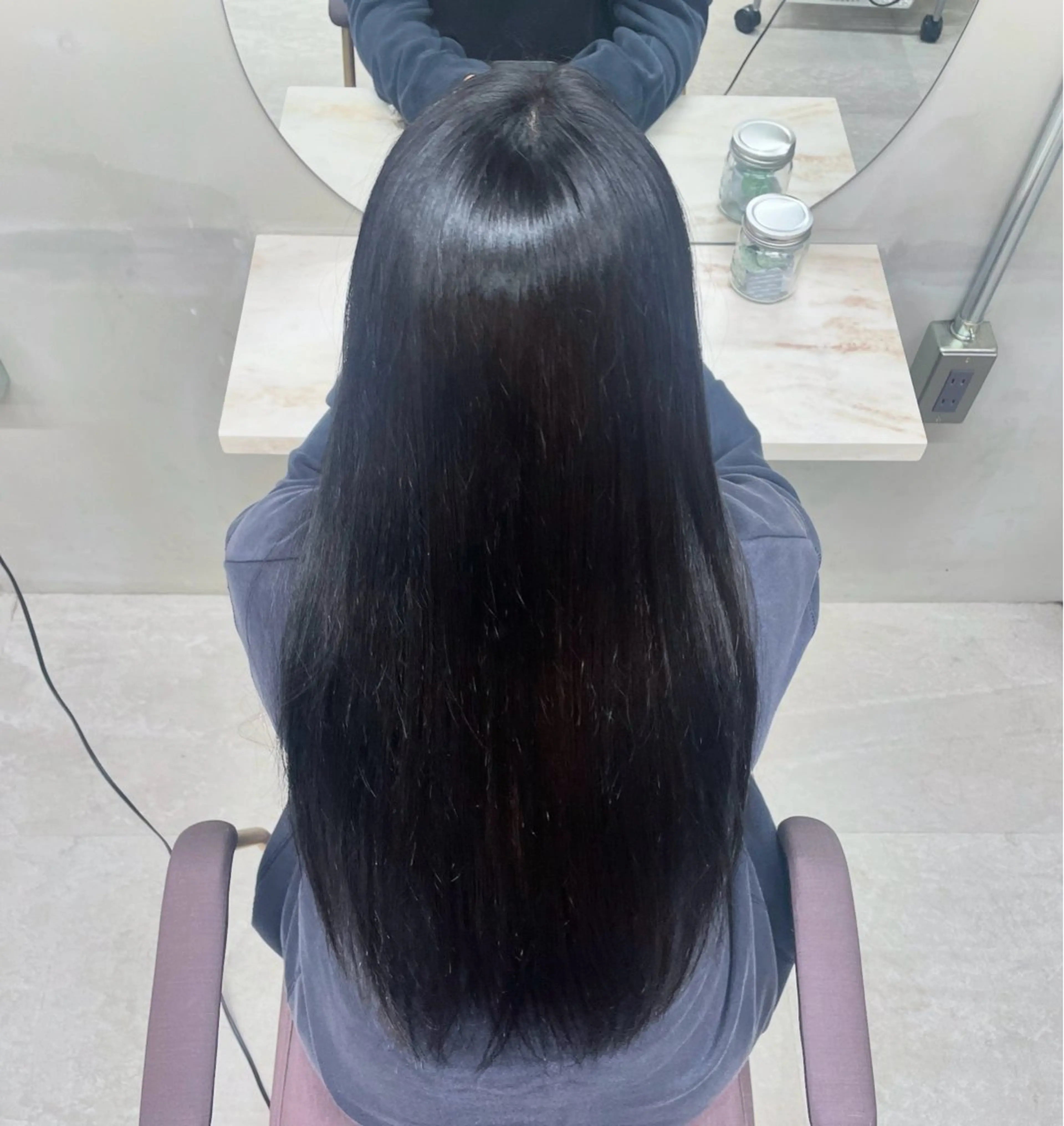 ロング カラー 黒髪 ブルーカラー ブルーブラック Pinq by angelica 瓢箪山店所属・治川 みちるのヘアスタイル