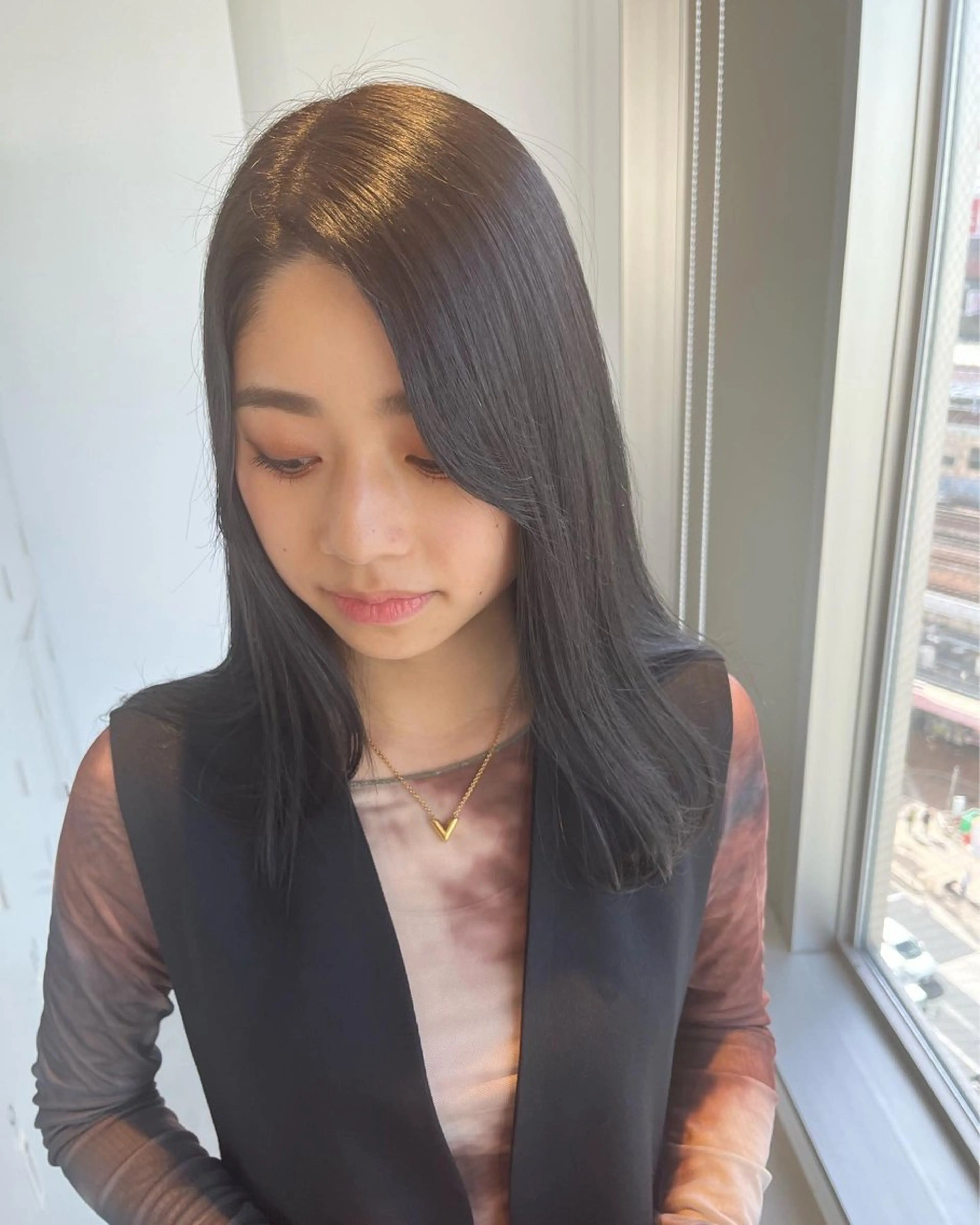 セミロング カット ヘアカラー トリートメント 🏅EIGHT難波/ 【店長】タモツのヘアスタイル