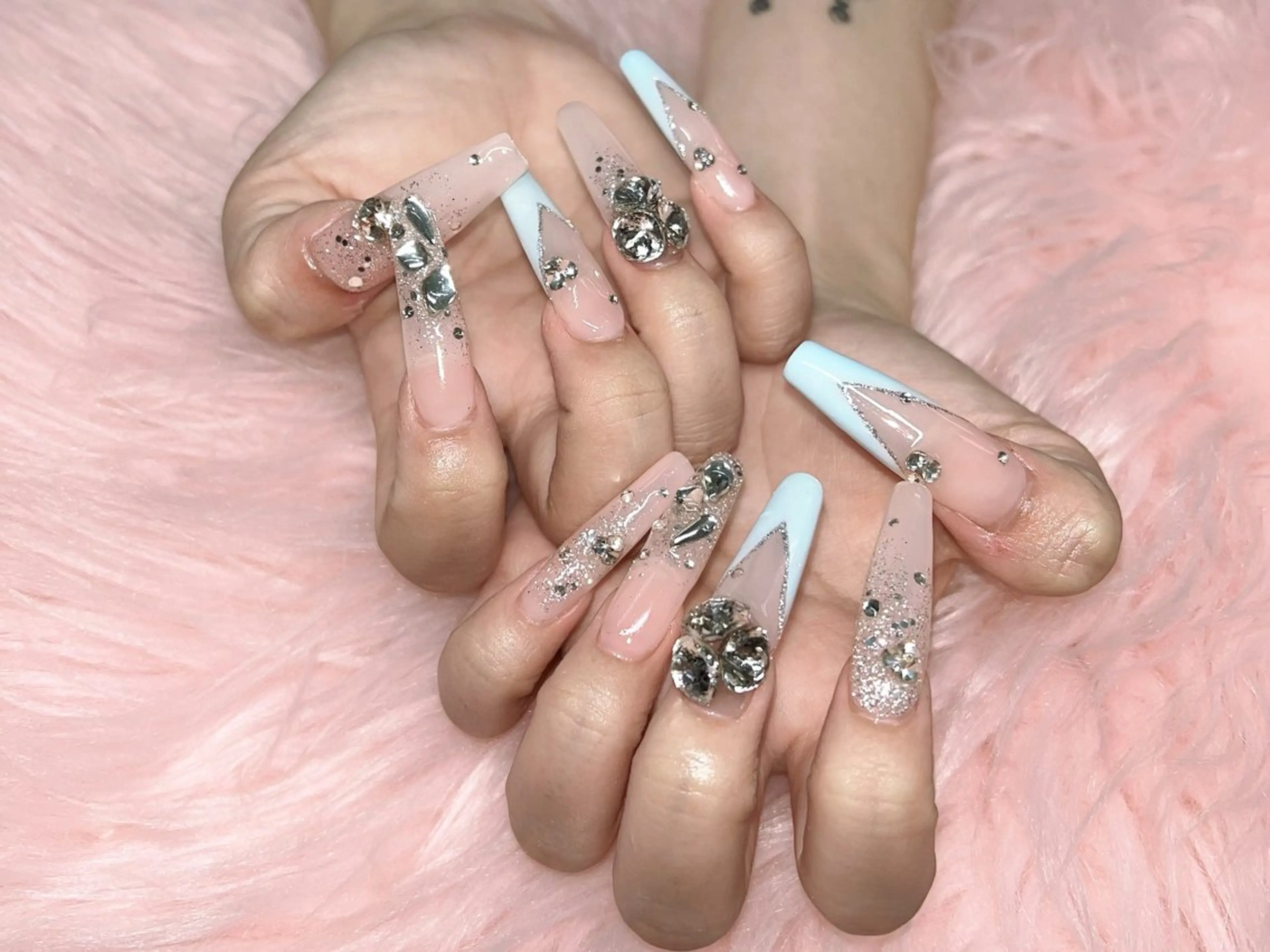 ネイル ハンドネイル ハンドケア 💜MIYA nail川崎店のネイルデザイン