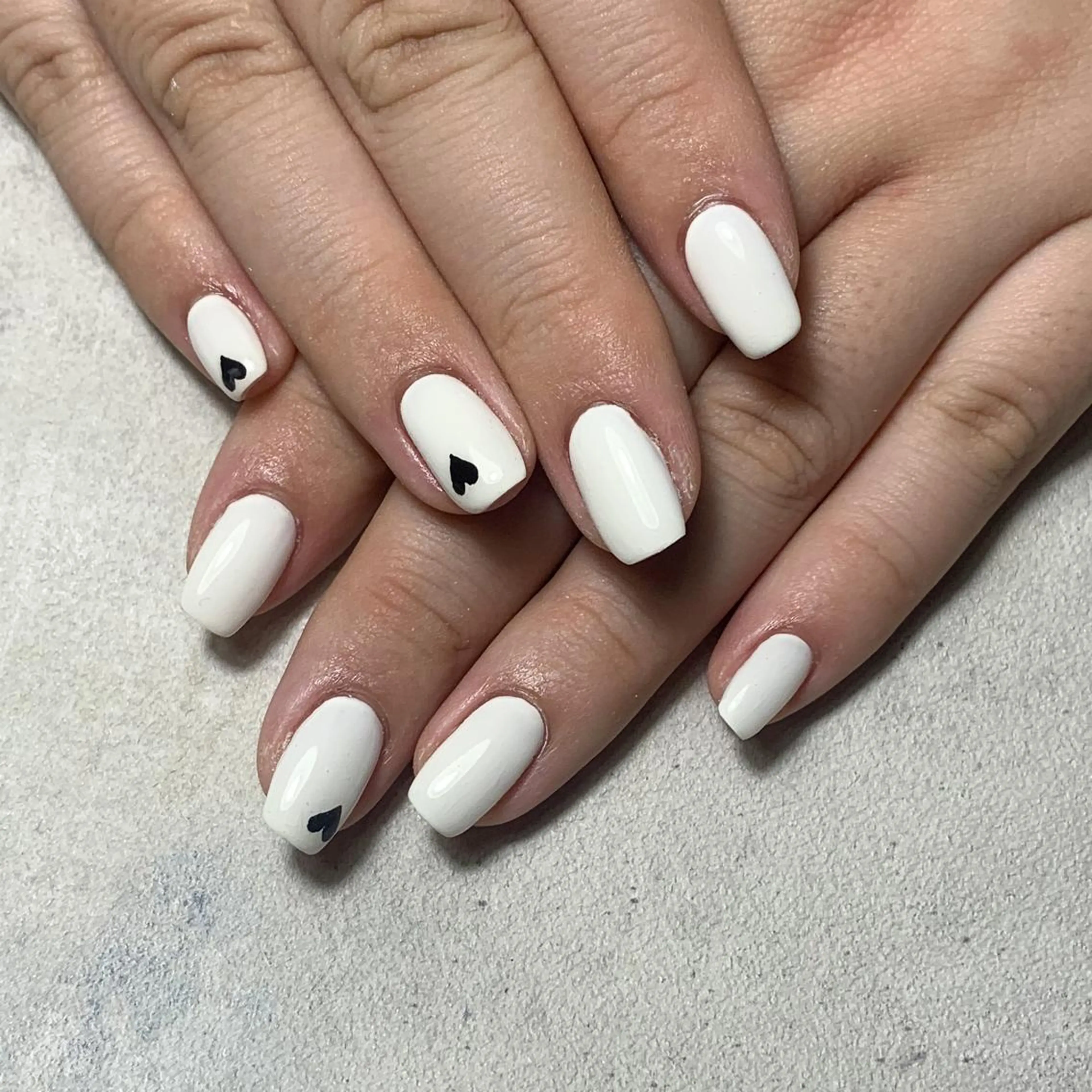 ネイル atelier　FIORITURA所属・FIORITURA aiのネイルデザイン