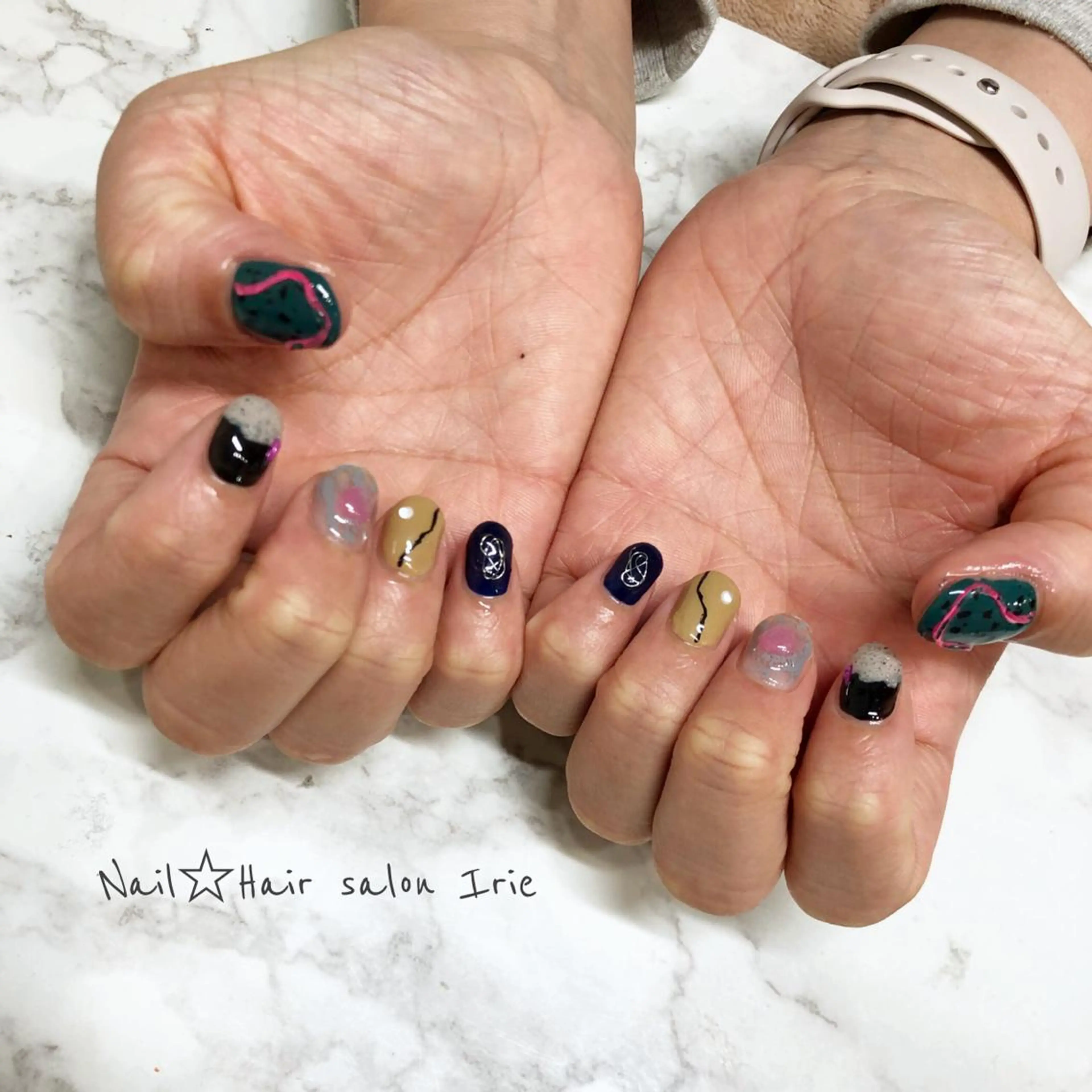 ネイル ハンドネイル Hair salon Irie所属・與儀 知佳のネイルデザイン
