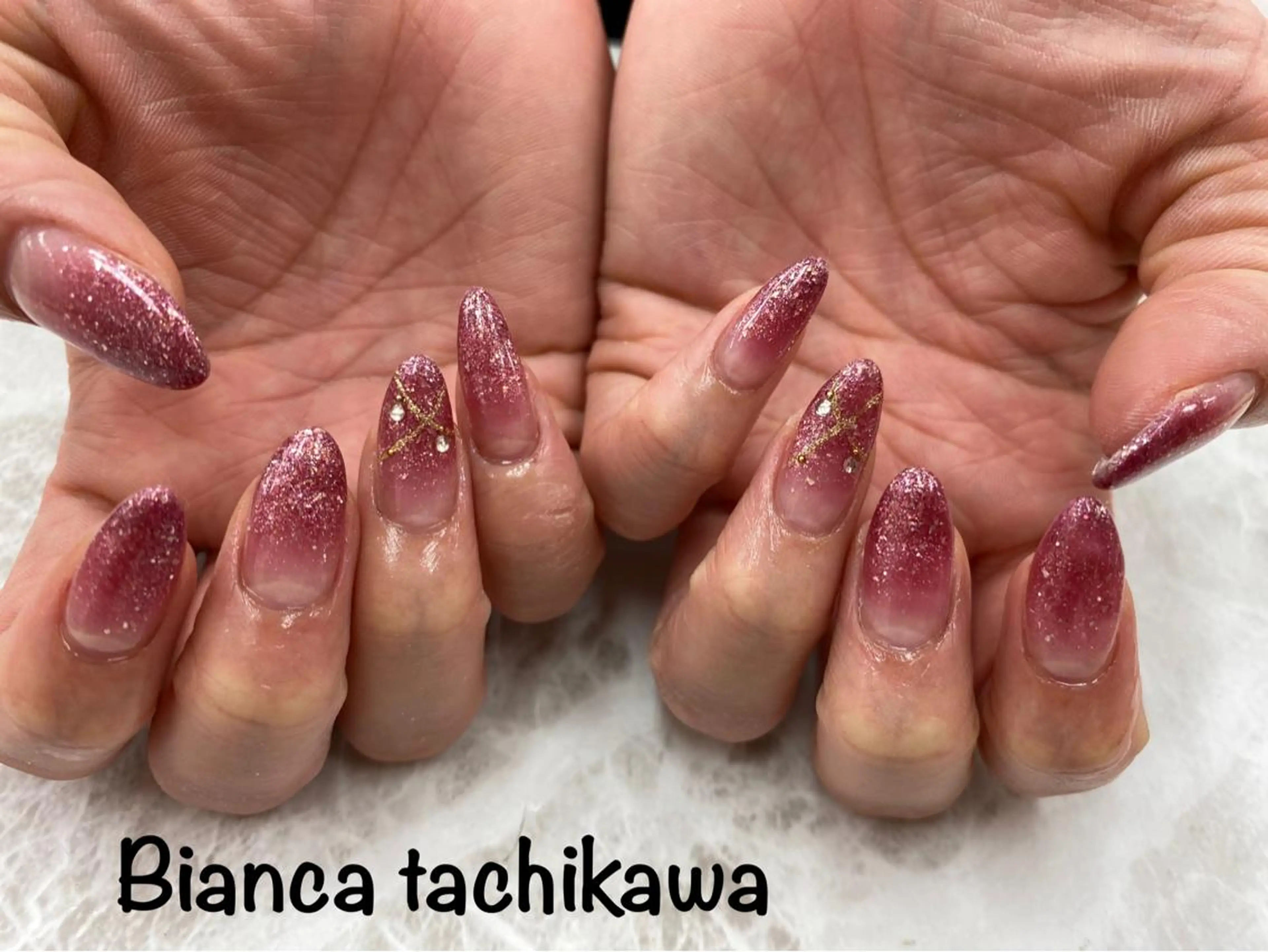 ネイル Bianca 立川店 小川のネイルデザイン