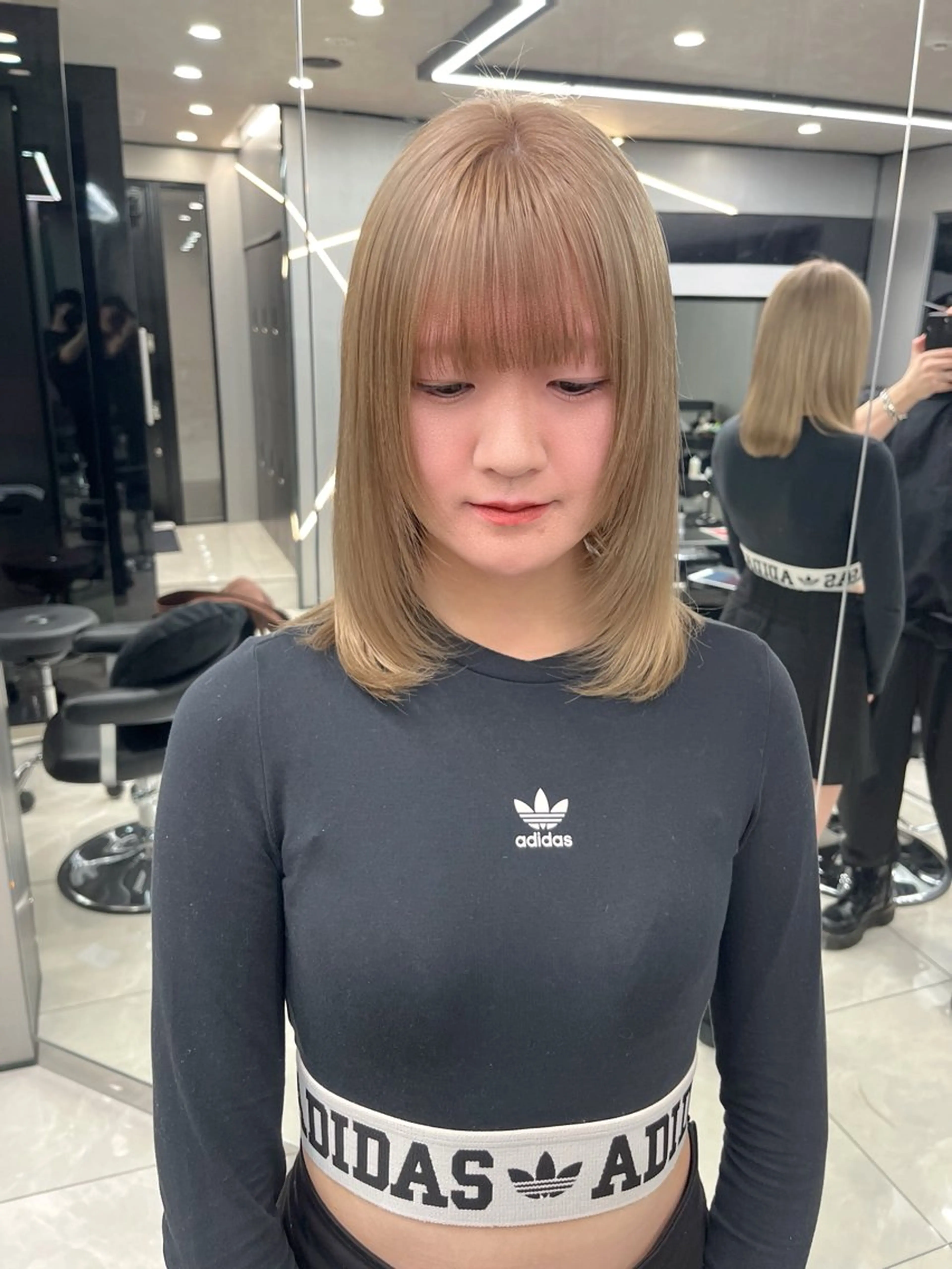 セミロング カラー ベージュカラー ブリーチ ダブルカラー hair salon Ranun髪質改善のヘアスタイル