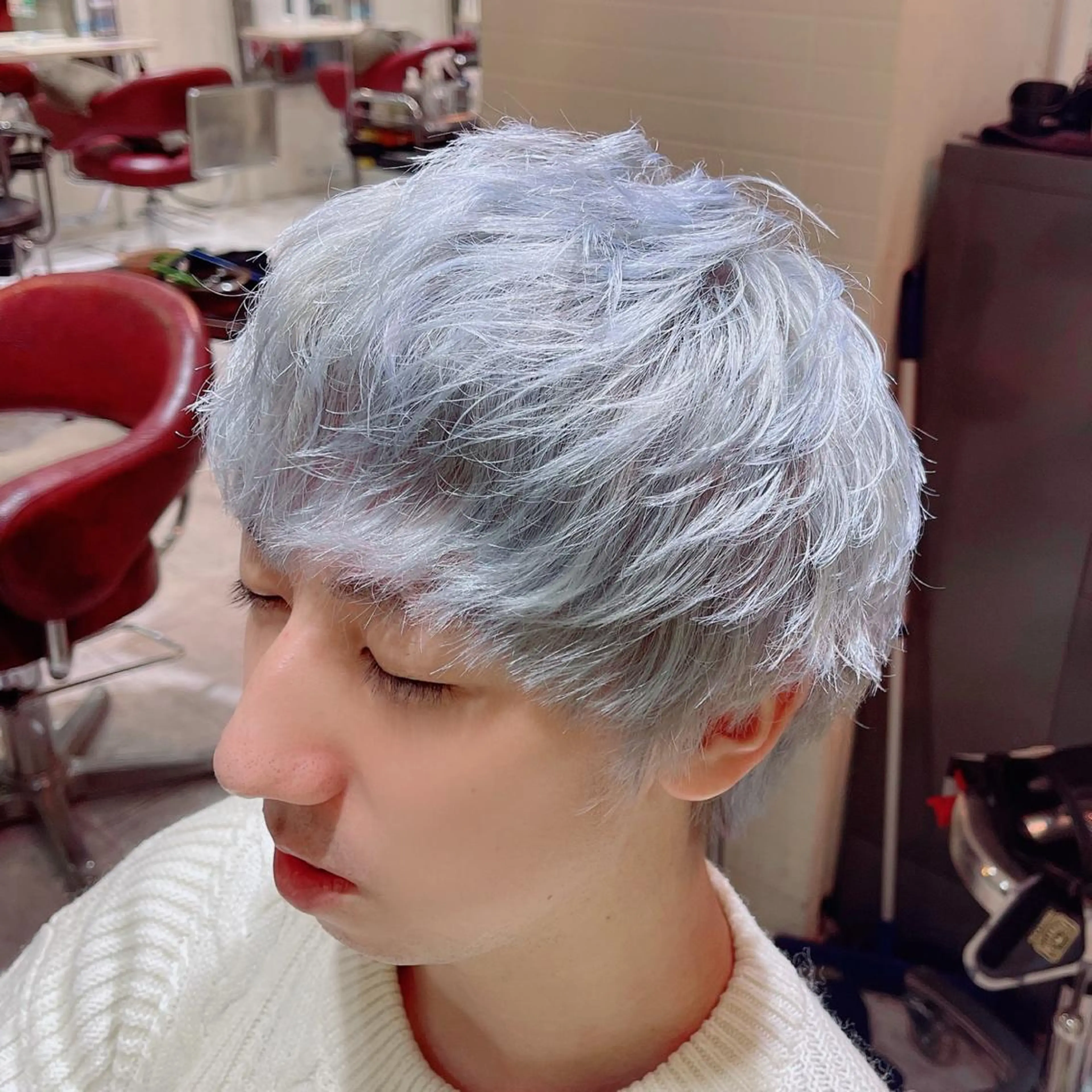 ショート カラー PANOL 秀島のヘアスタイル