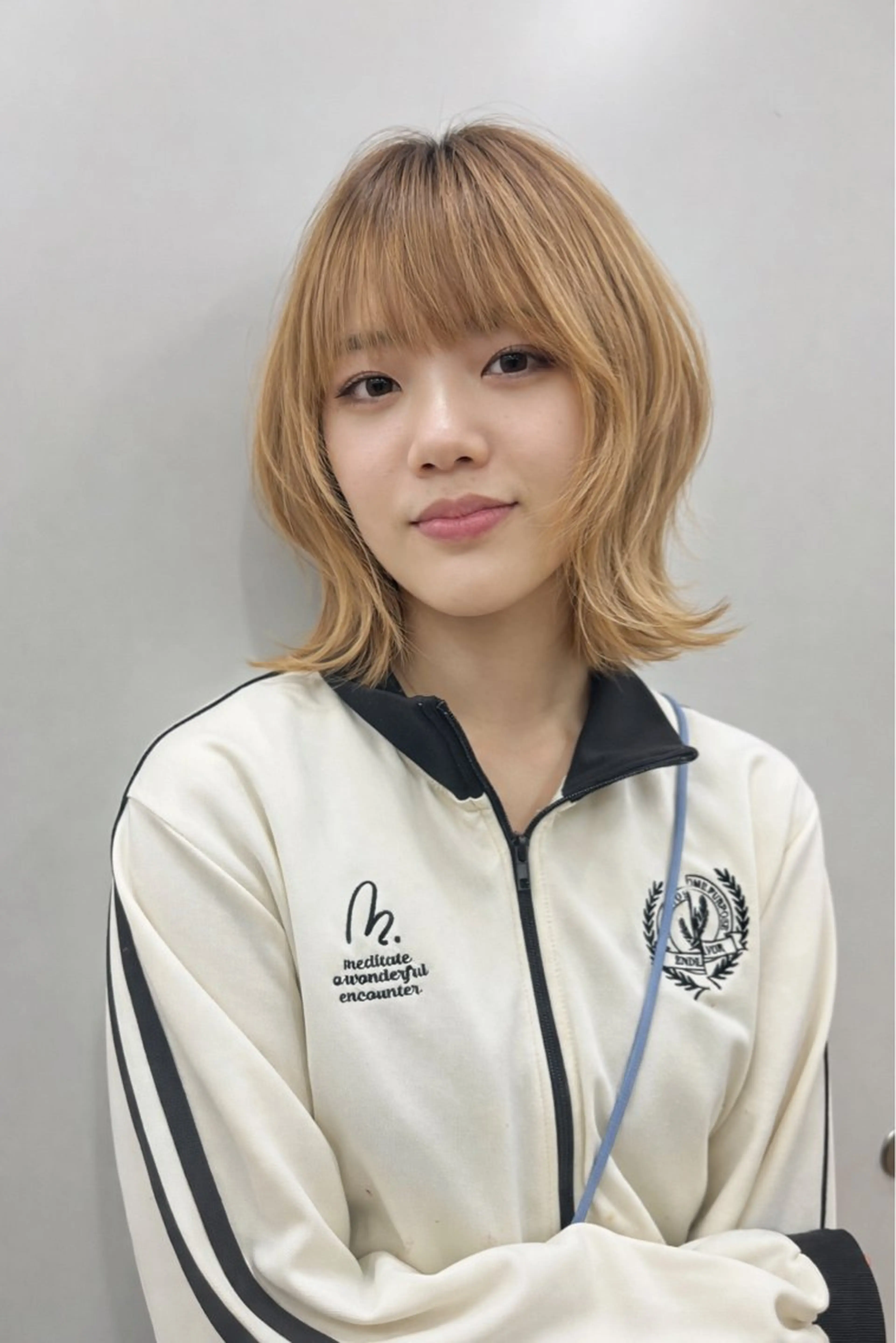 ショート カラー 透明感カラー ハッシュカット 韓国風ヘア レイヤーカット 小顔カット カット 野田阪神/レイヤー/ ハイライト/yuuのヘアスタイル