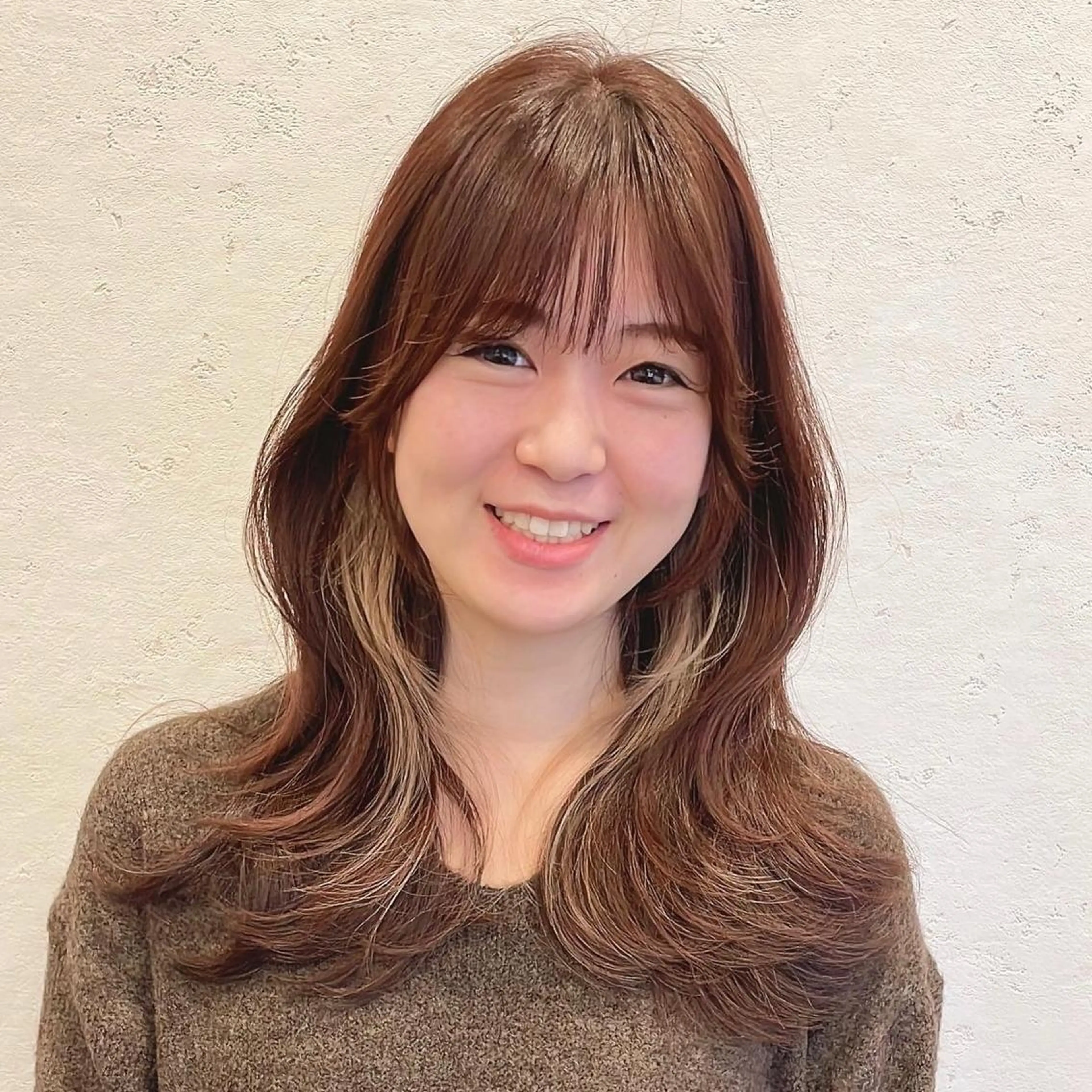 ロング カット ヘアカラー トリートメント 🌹ハッシュカット、 レイヤー韓国ヘア🌹のヘアスタイル