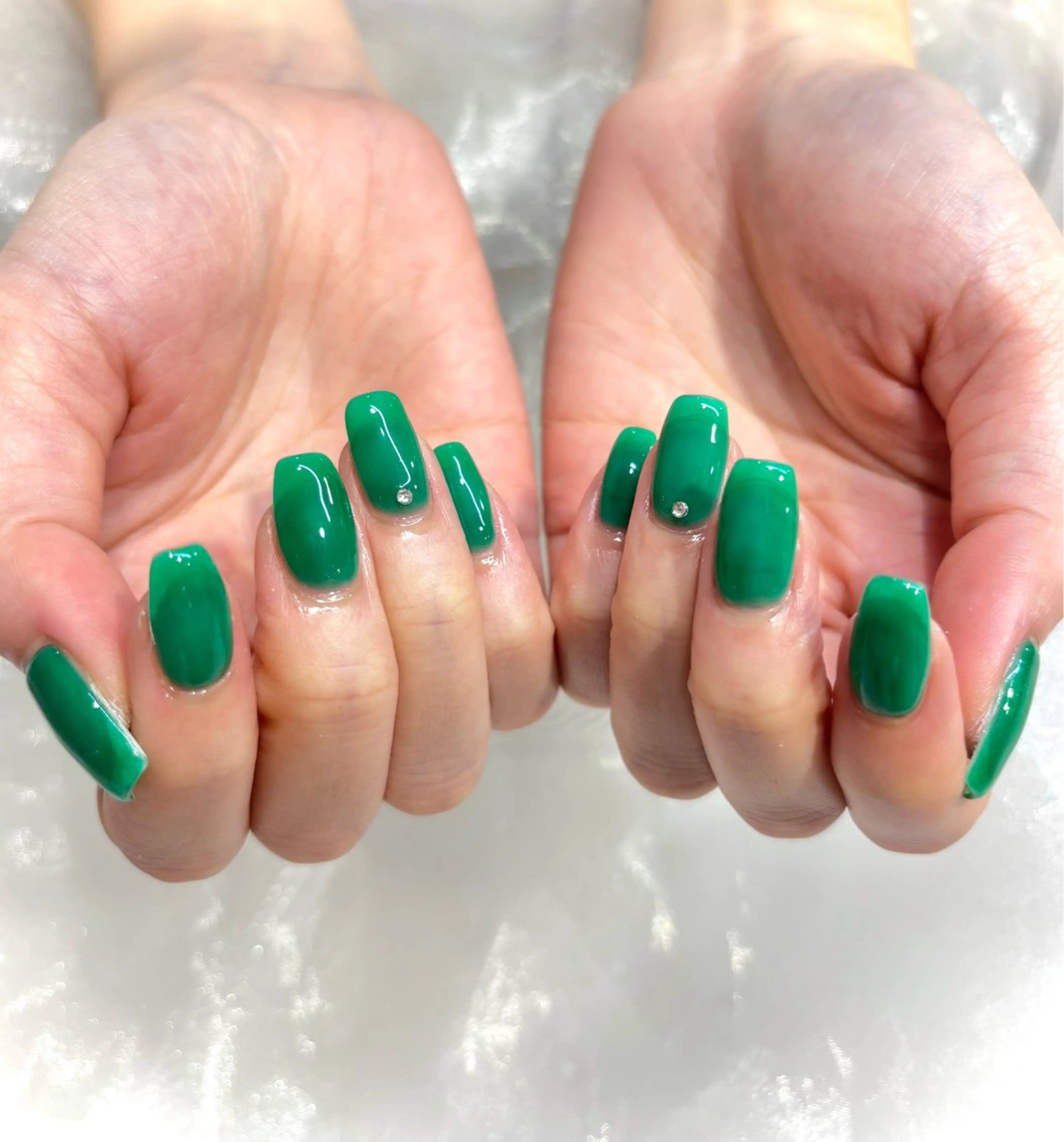 ネイル ハンドネイル 橋元 珠梨のネイルデザイン