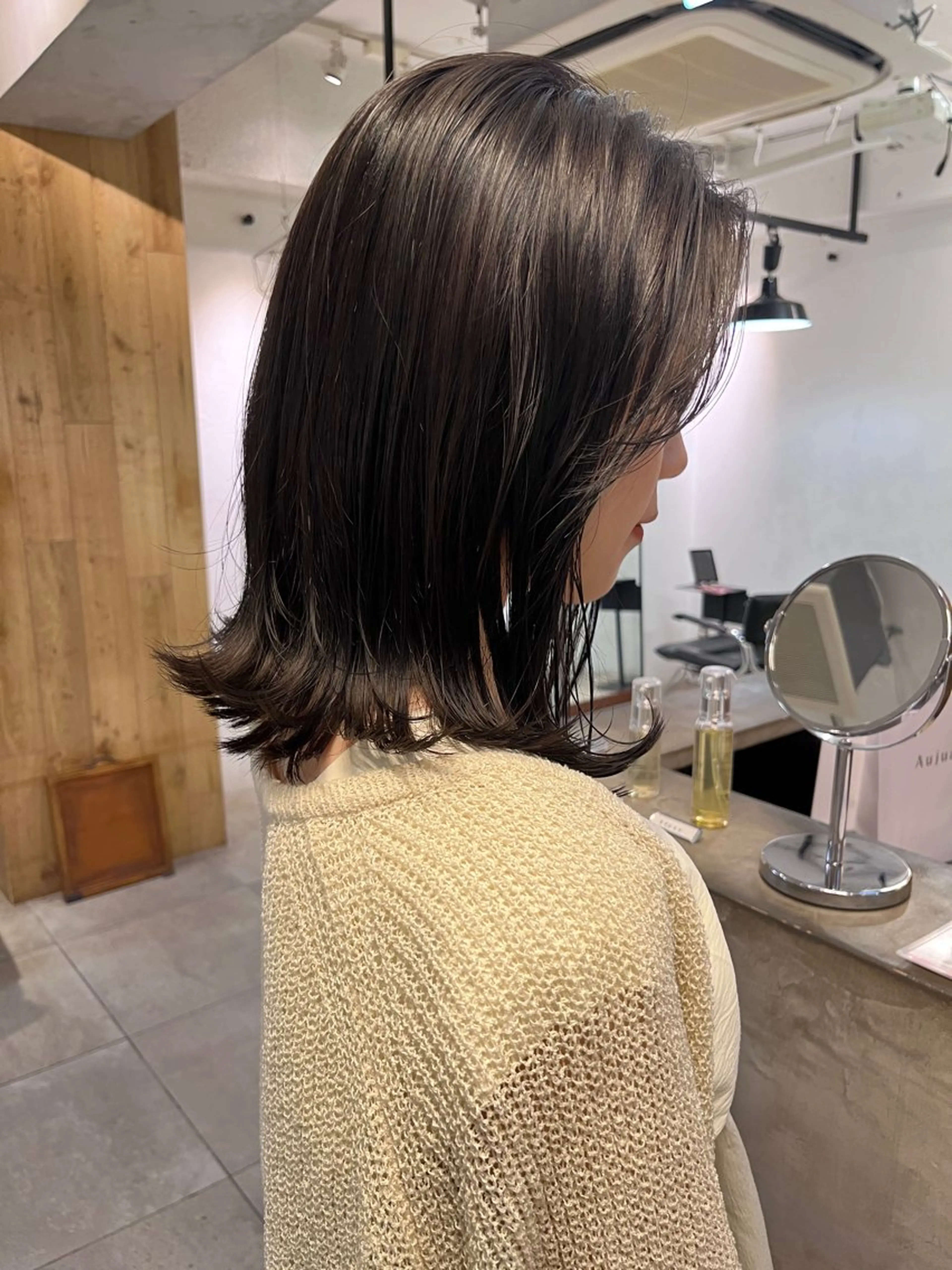 ミディアム カラー カット ヘアカラー トリートメント ナチュラルなヘア /ヨシダトモキのヘアスタイル