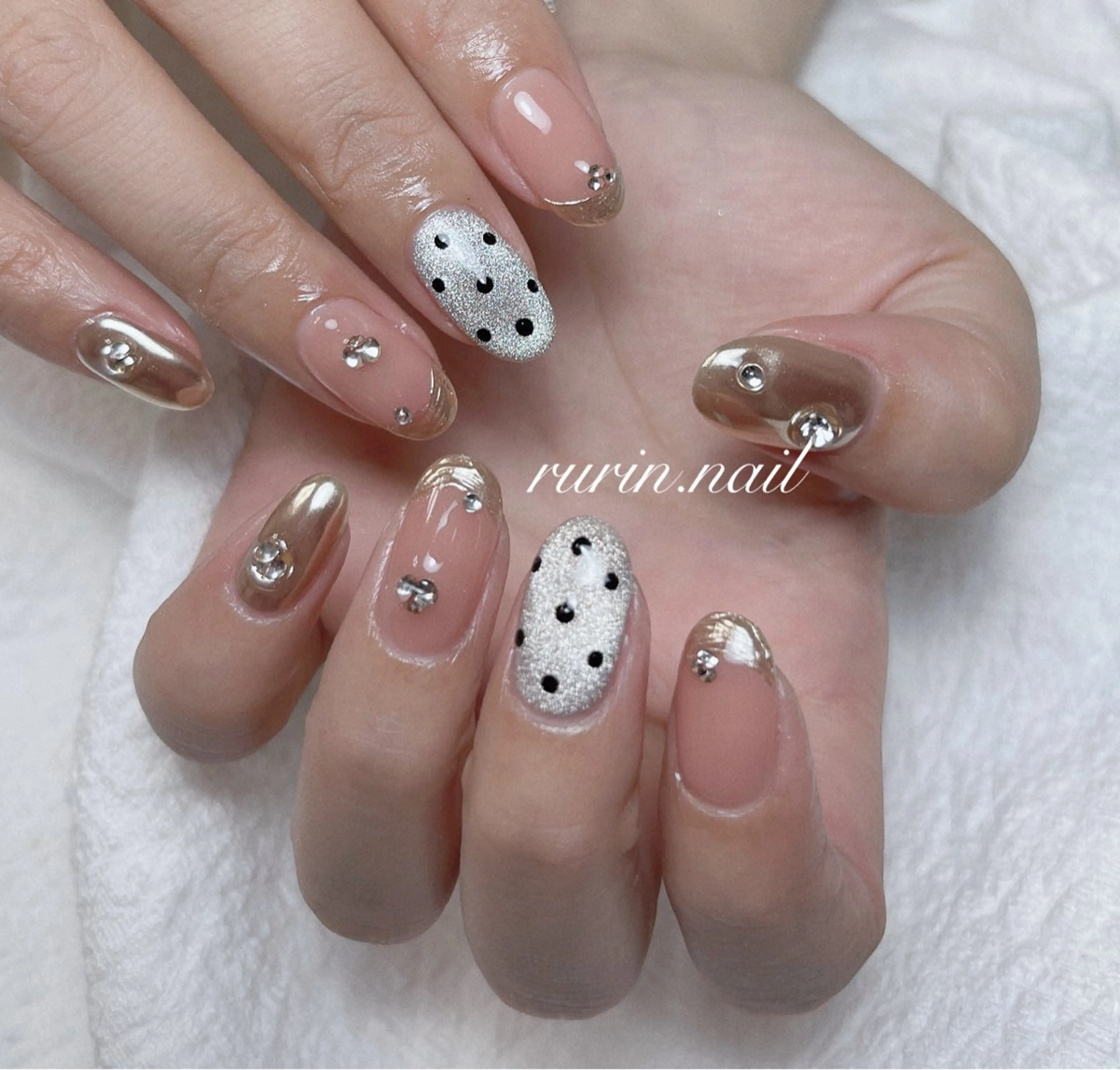 ネイル ハンドネイル ルリン サロン💅のネイルデザイン