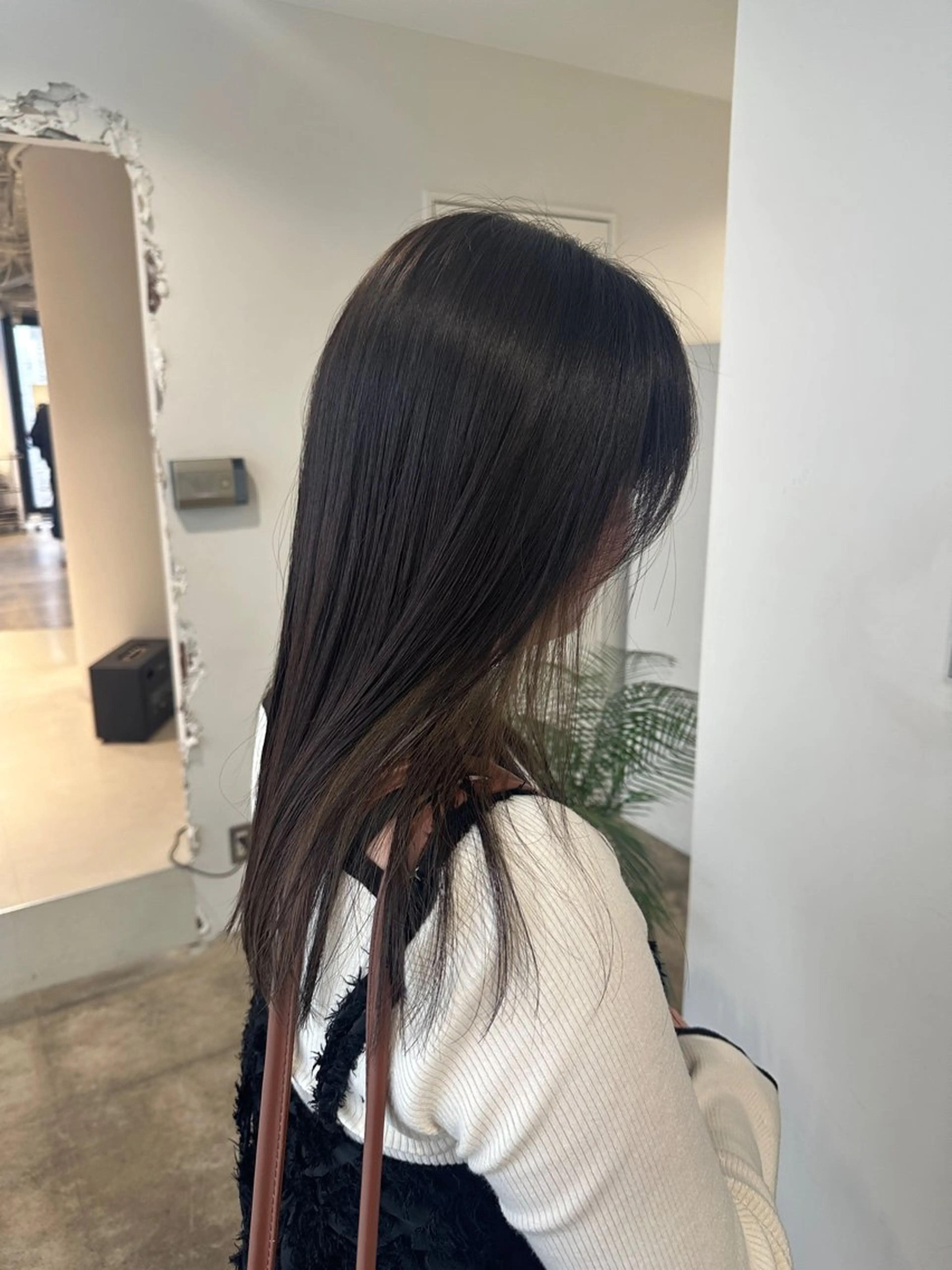 カラー イヤリングカラー ヘアカラー 髪質改善/似合わせ カラー/レイヤーのヘアスタイル