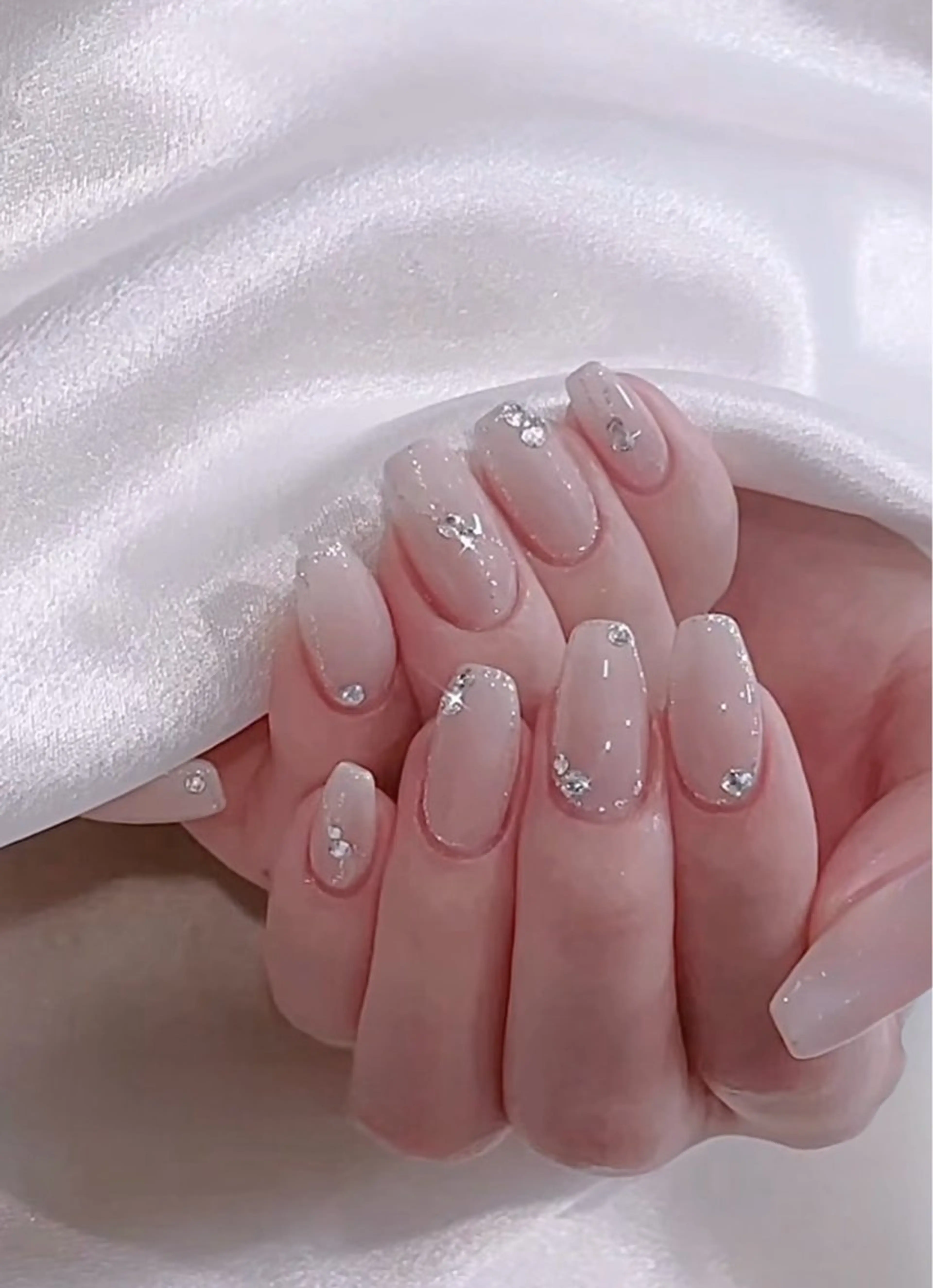 ネイル NailSalon✨ Écrinエクランのネイルデザイン