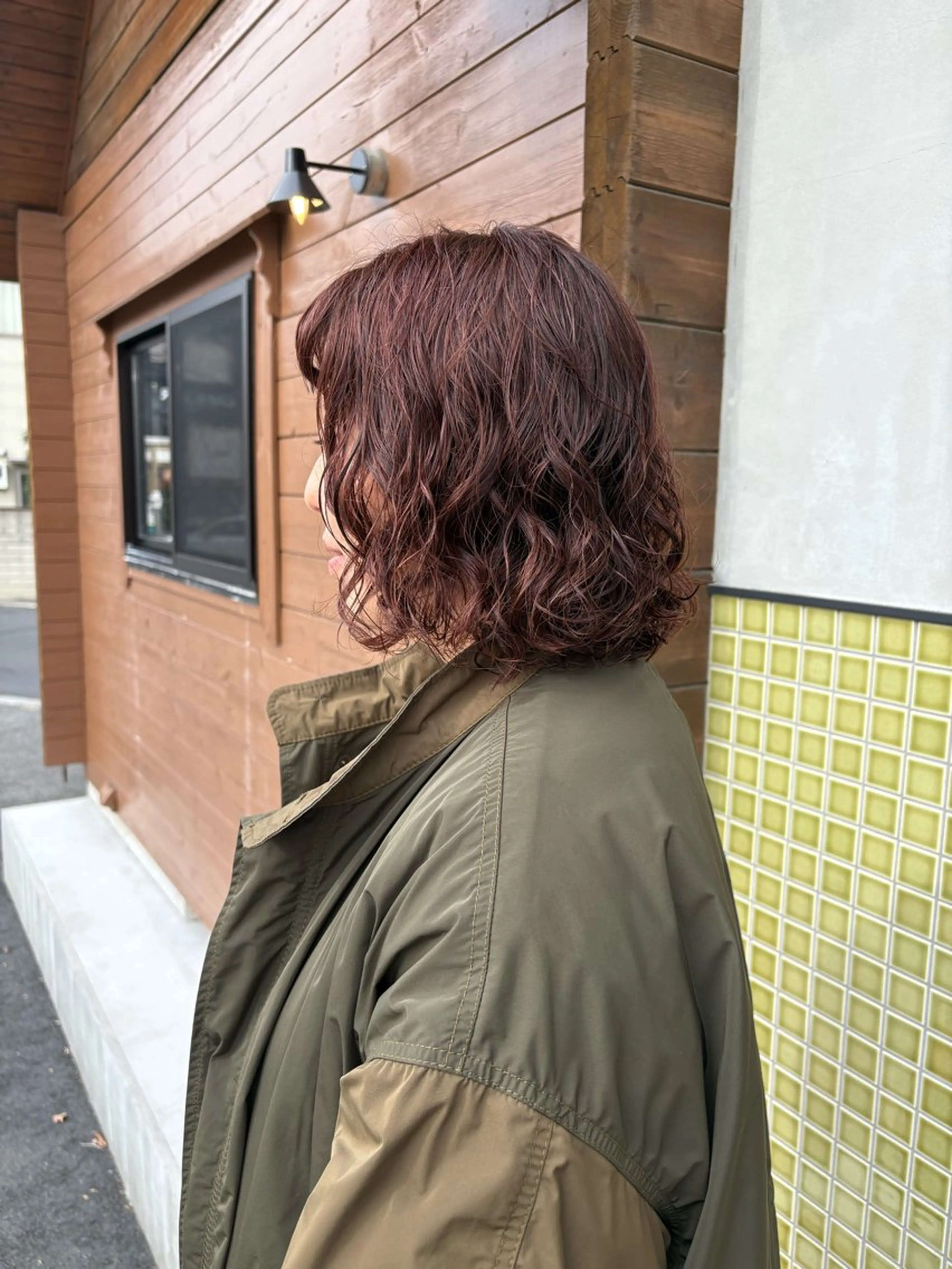 ショート カラー パーマ パープルカラー レッドカラー ボブ カット ヘアカラー パーマ 五十嵐 雄毅のヘアスタイル