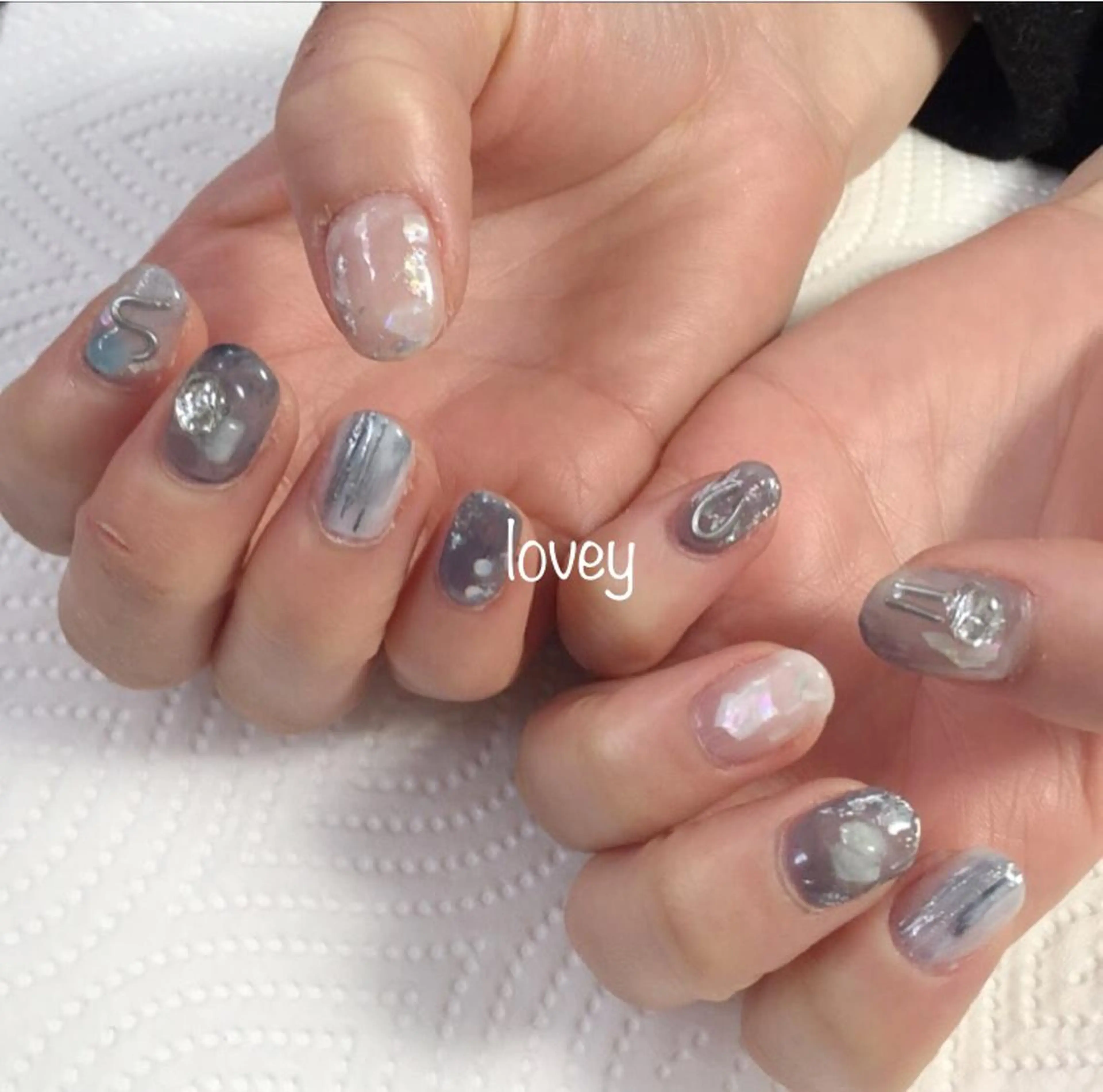 ネイル プライベートサロン loveyのネイルデザイン