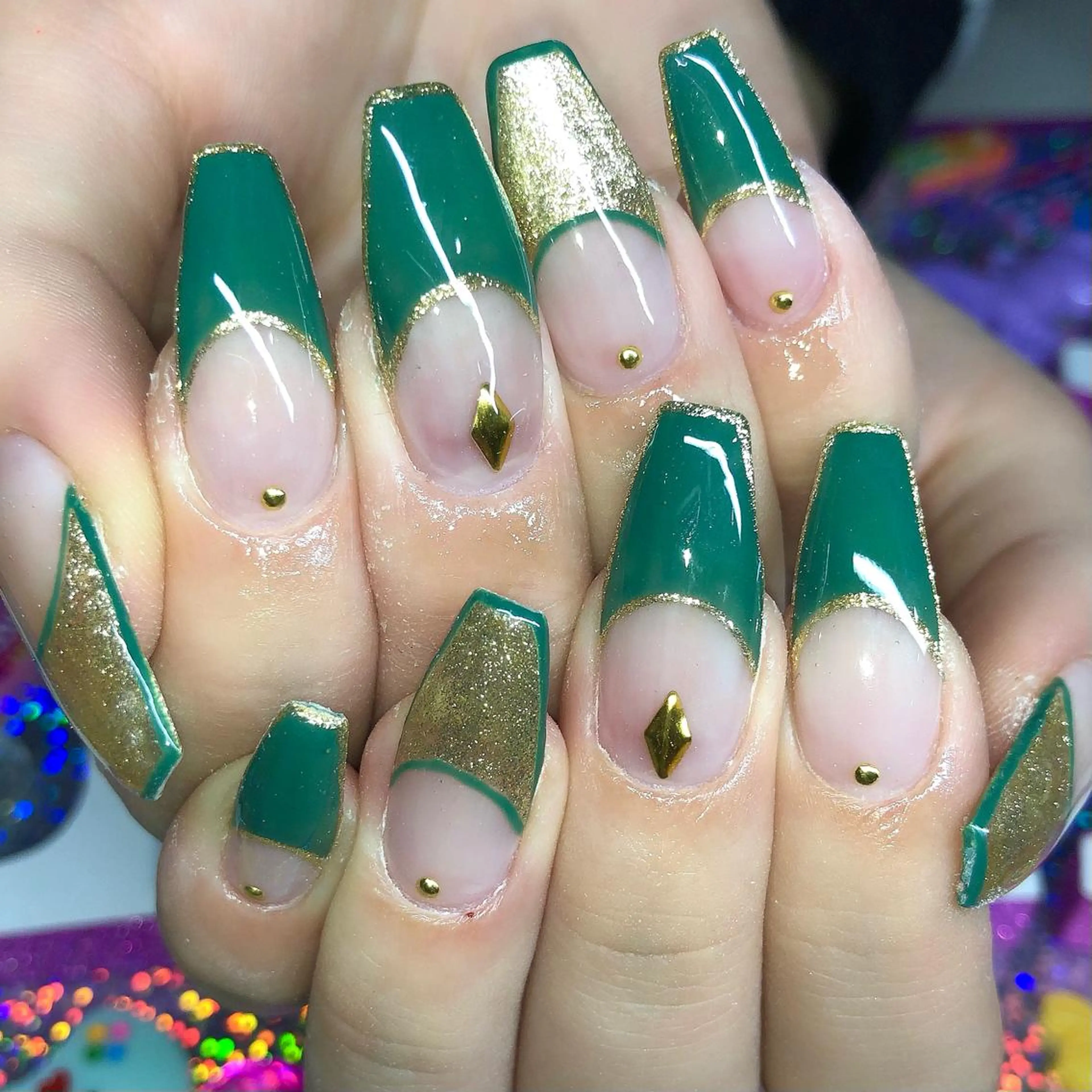 ネイル フレンチネイル 持ち込み ハンドネイル 【Yappy🌈】 💖P-tanaのネイルデザイン