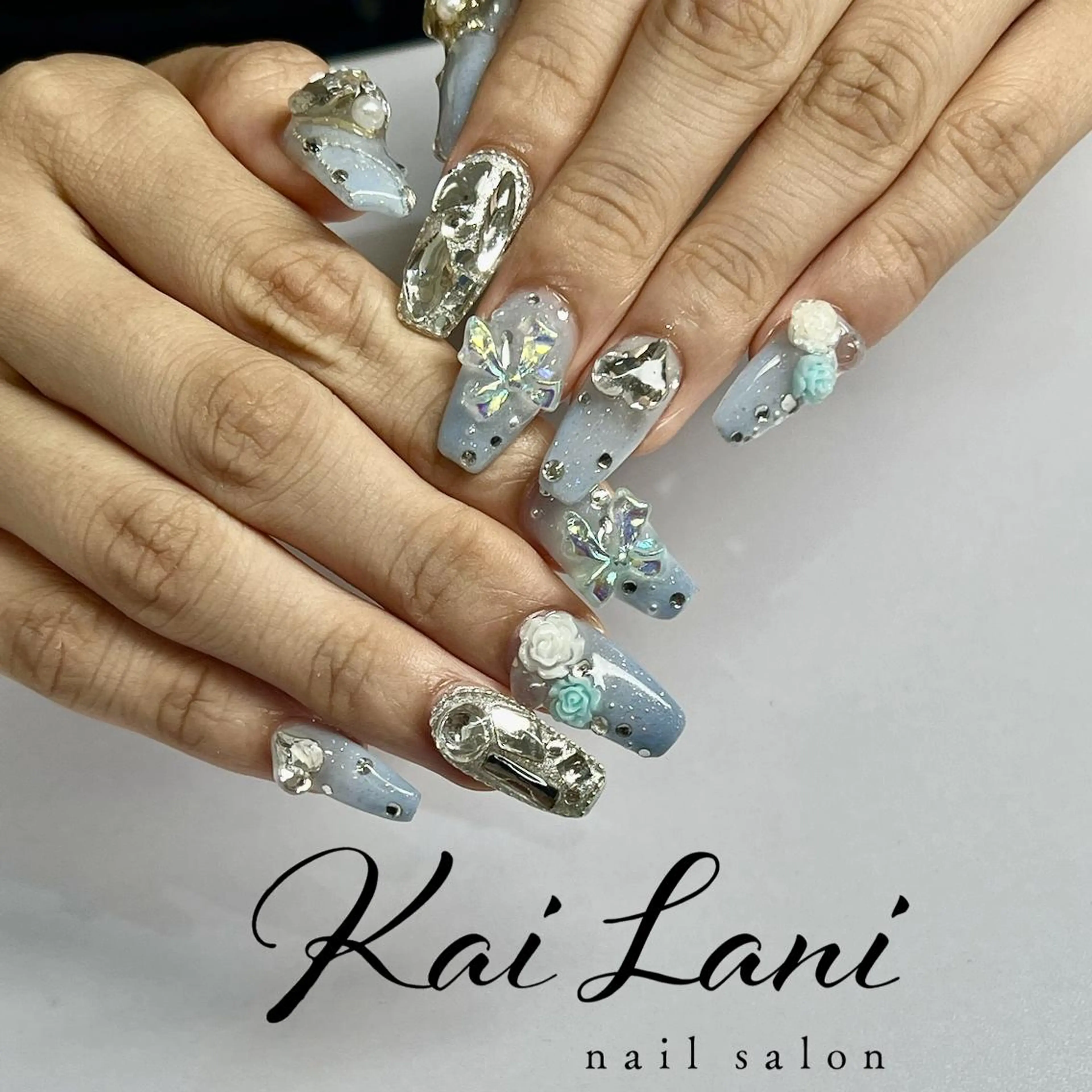 ネイル Kai-Lani Hinaseのネイルデザイン