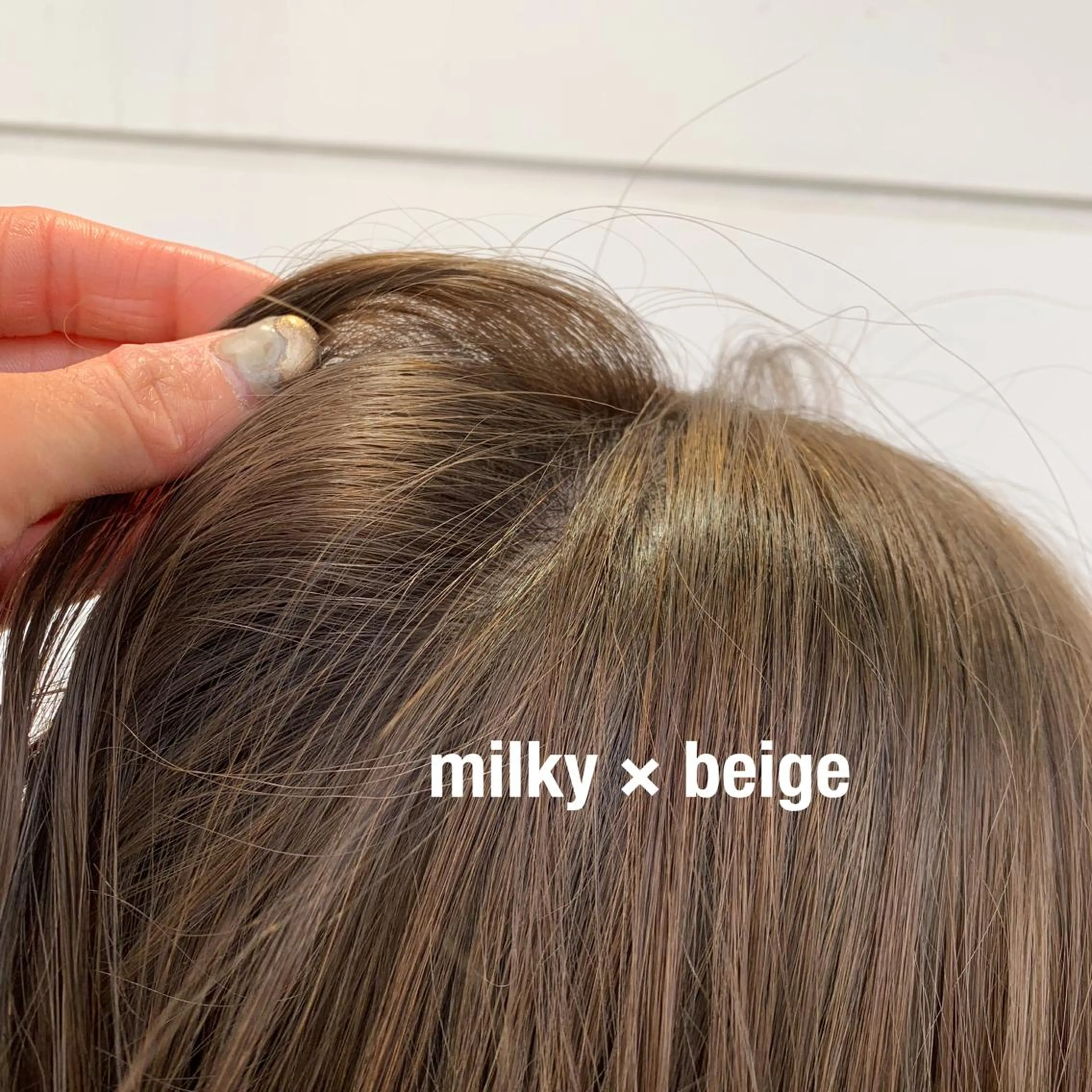 ミディアム カラー RINA🧤 デザインとボブのヘアスタイル