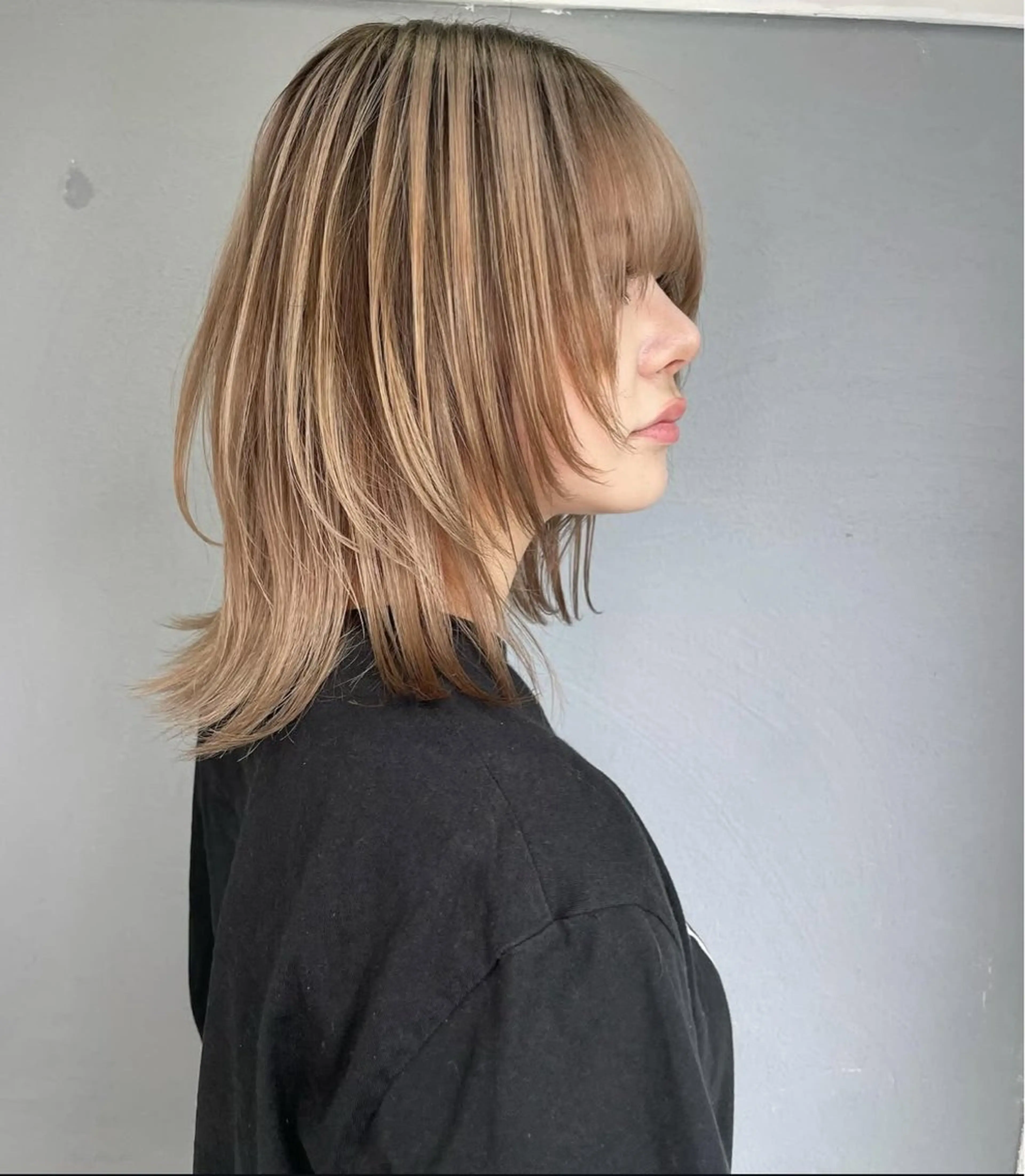 ミディアム カット ヘアカラー GISEL TAKUYAのヘアスタイル