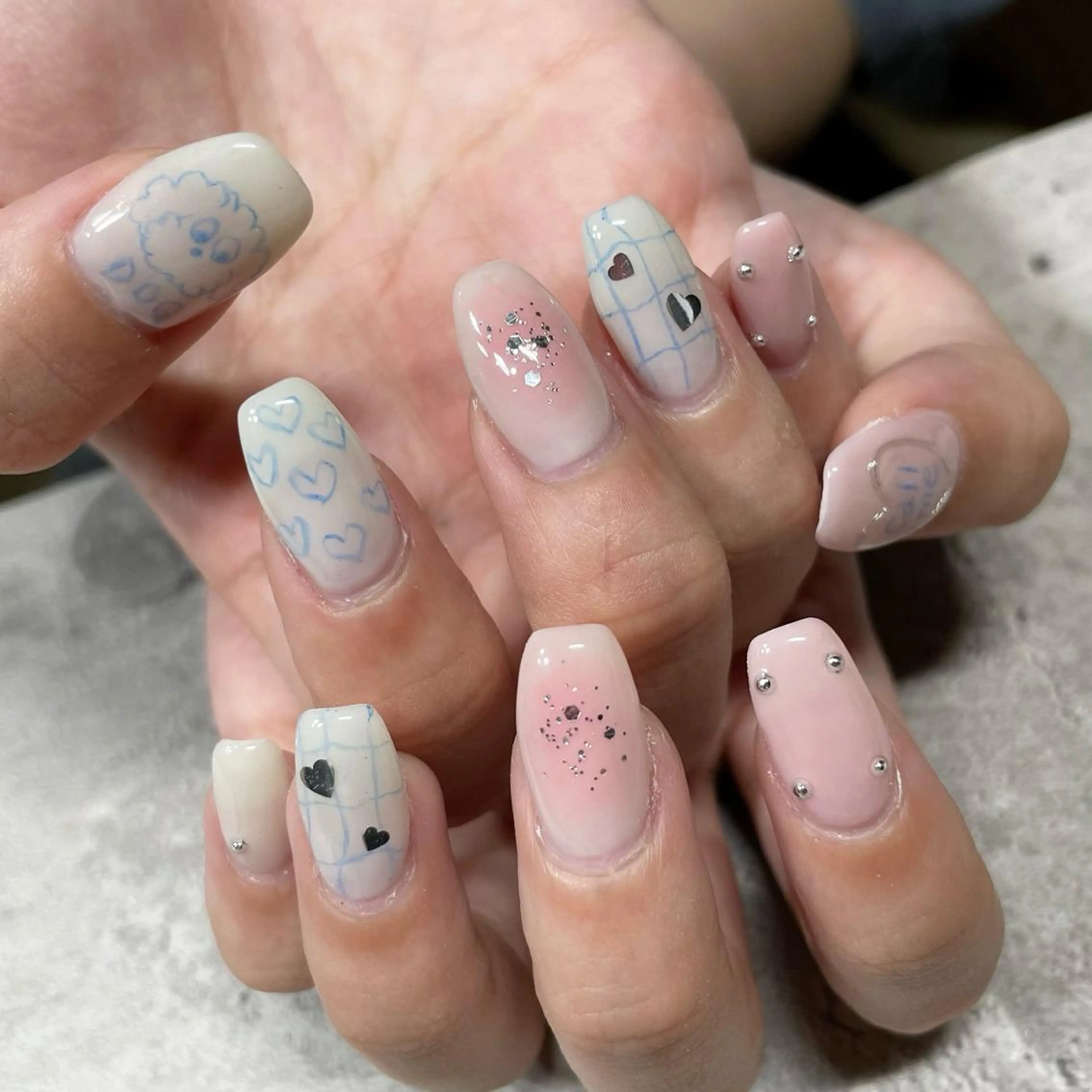 ネイル ジェルネイル 東 千夏のネイルデザイン
