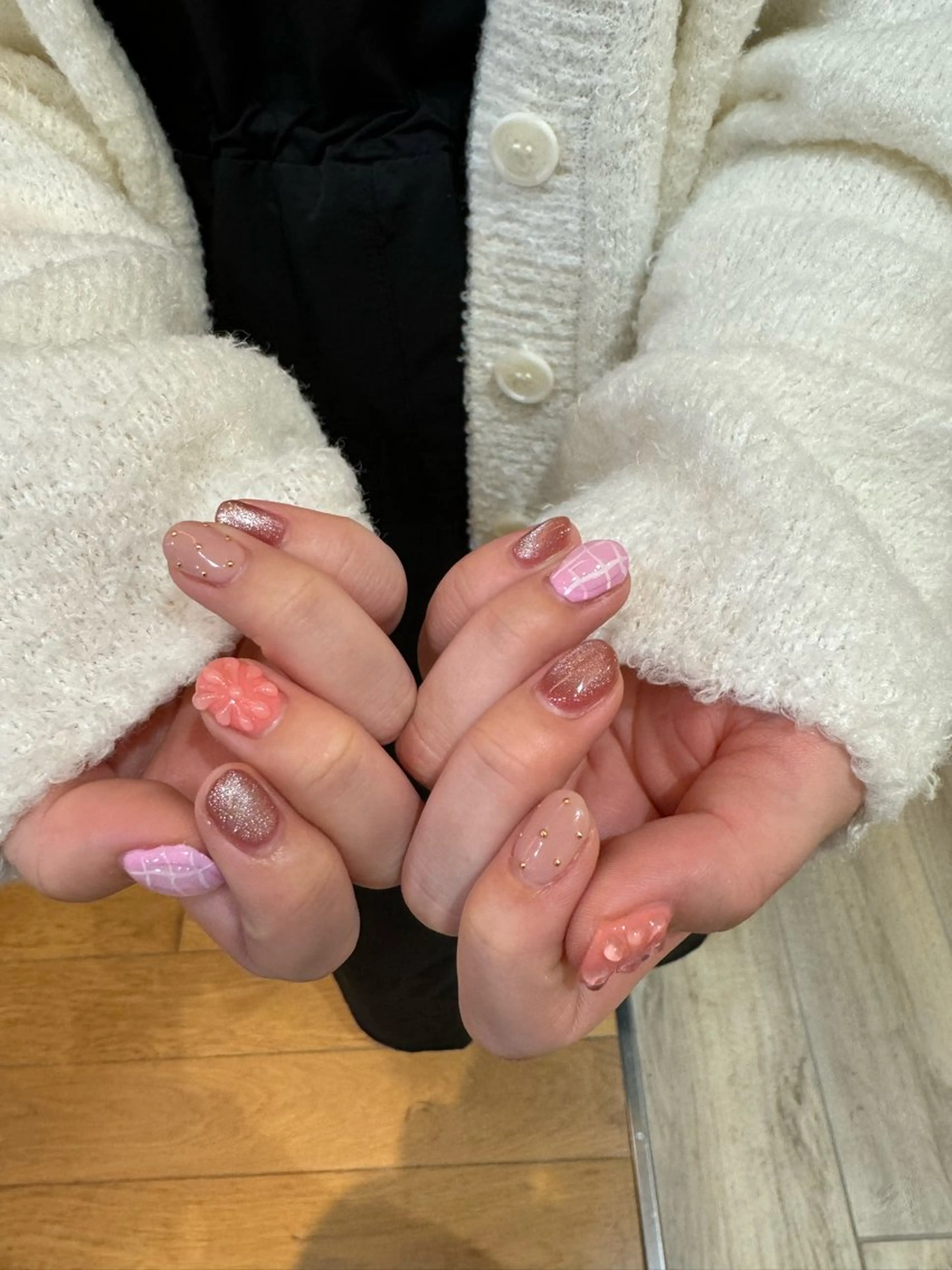 ネイル Salon  de EMMA+高橋のマツエク・マツパデザイン