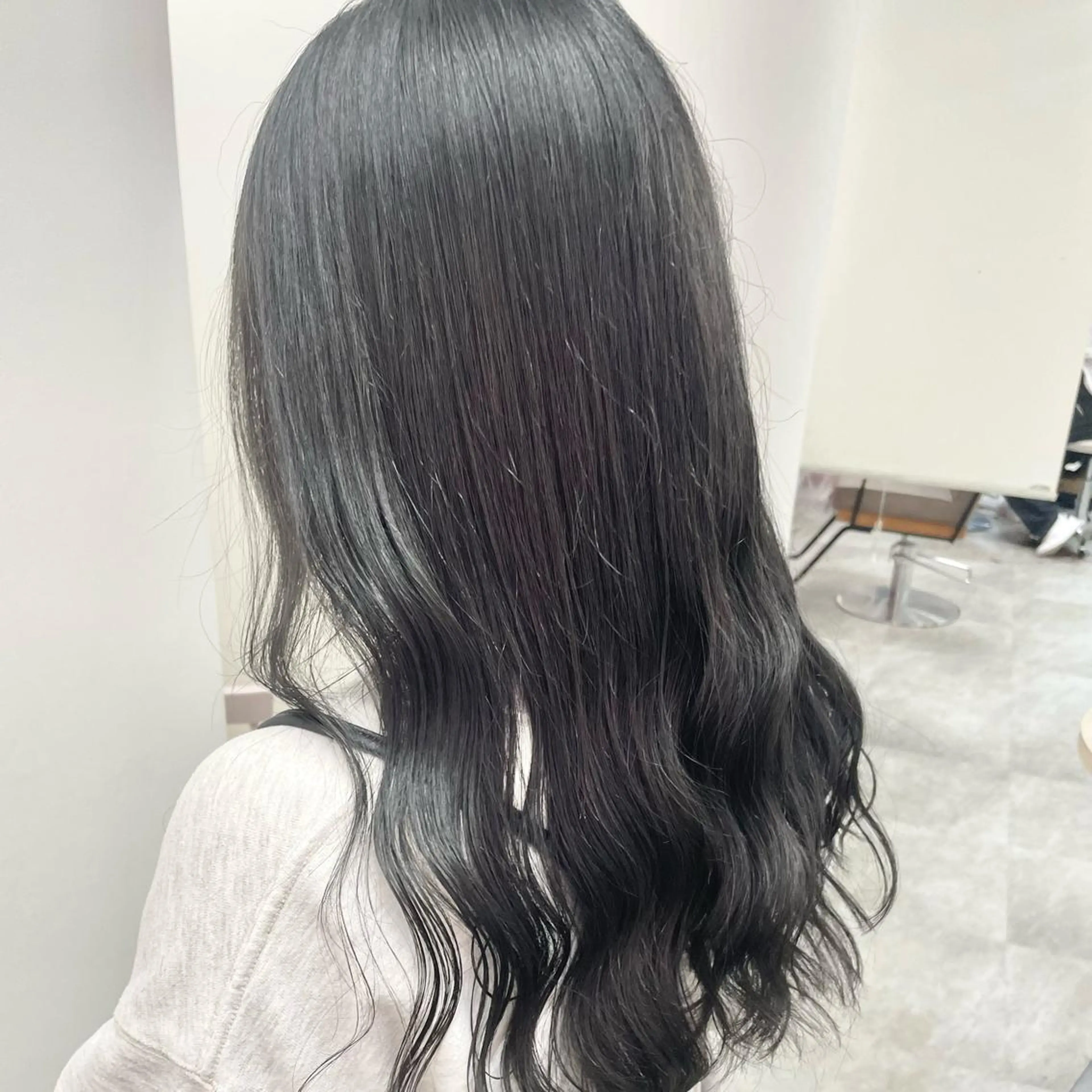 ミディアム カラー 🔵暗髪　特化🔵 梅田・増田のヘアスタイル