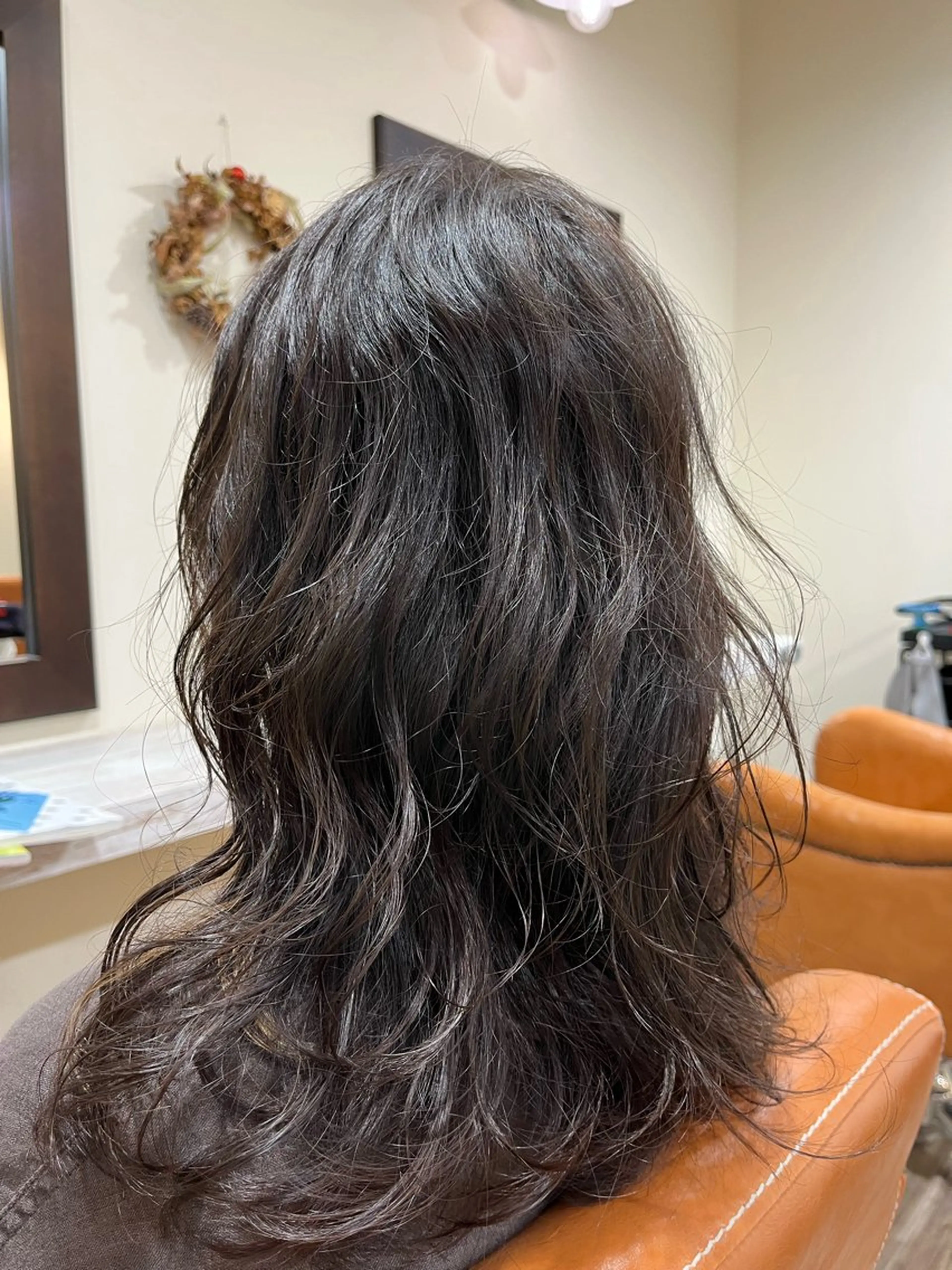 ロング パーマ ファルコヘア所属・佐伯 晴司のヘアスタイル