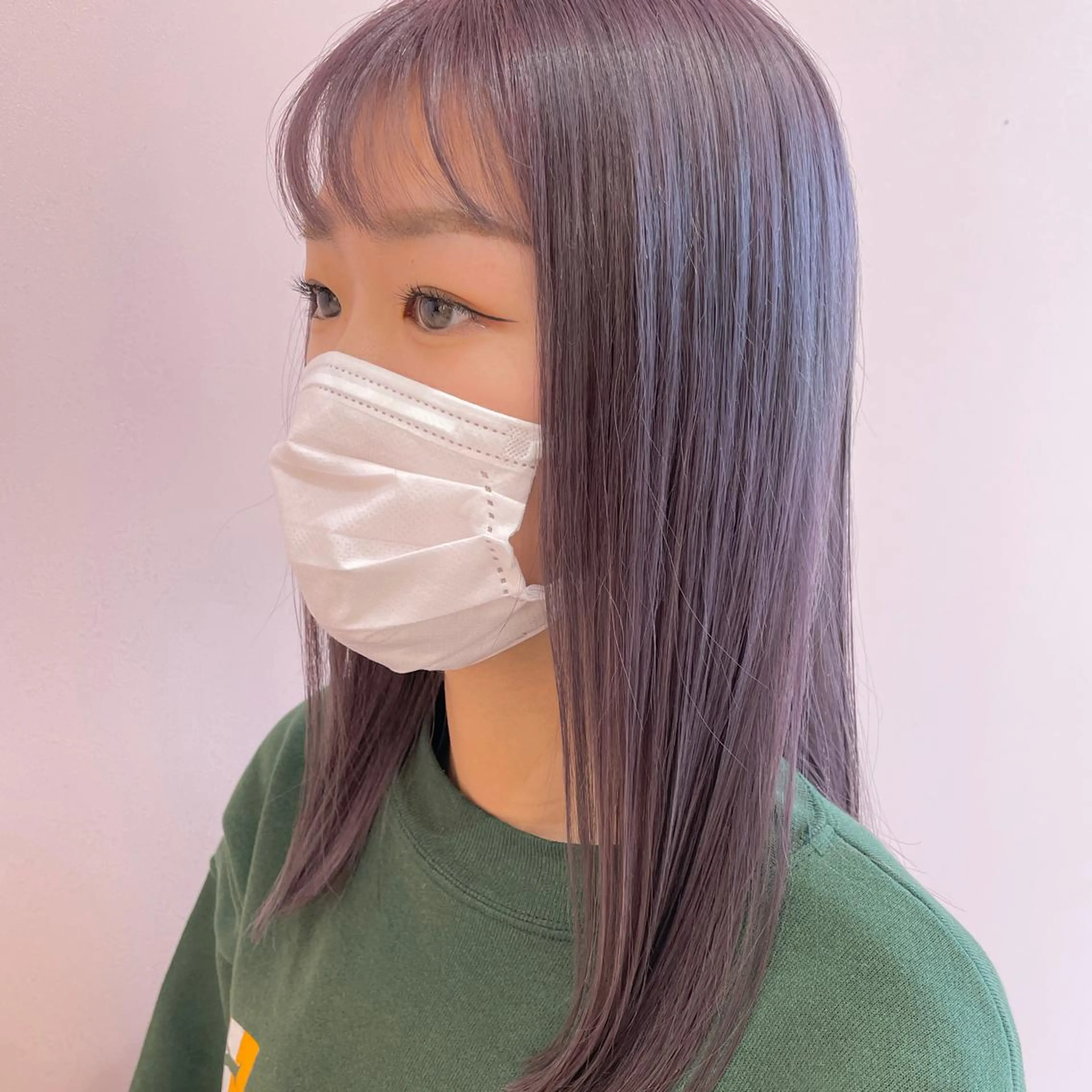 セミロング ピンクラベンダー カット ヘアカラー トリートメント レイヤーカット/ ハイトーンchimiのヘアスタイル