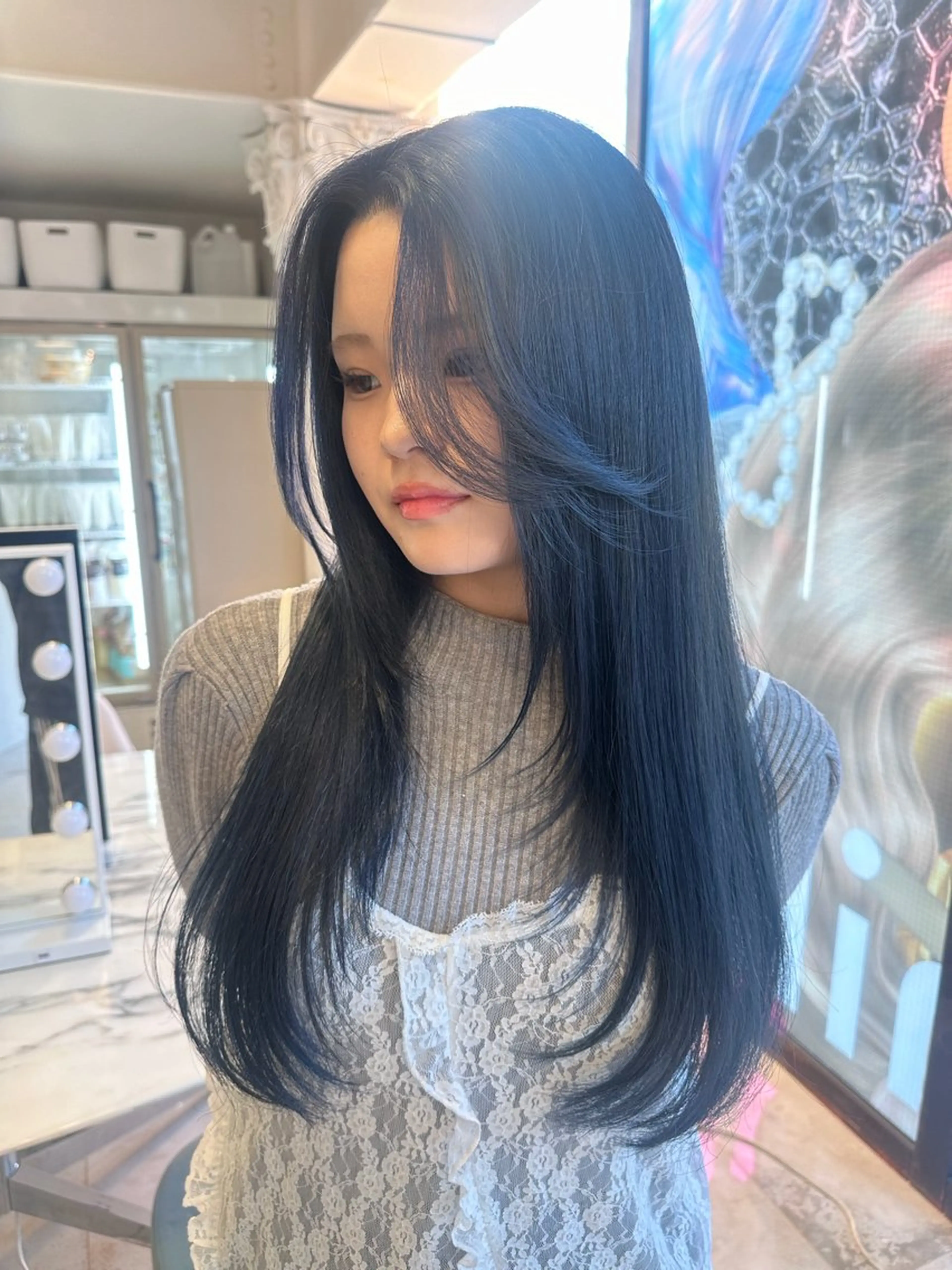 ロング カット ヘアカラー トリートメント RiA/レイヤーカッ ト/ハッシュカットのヘアスタイル