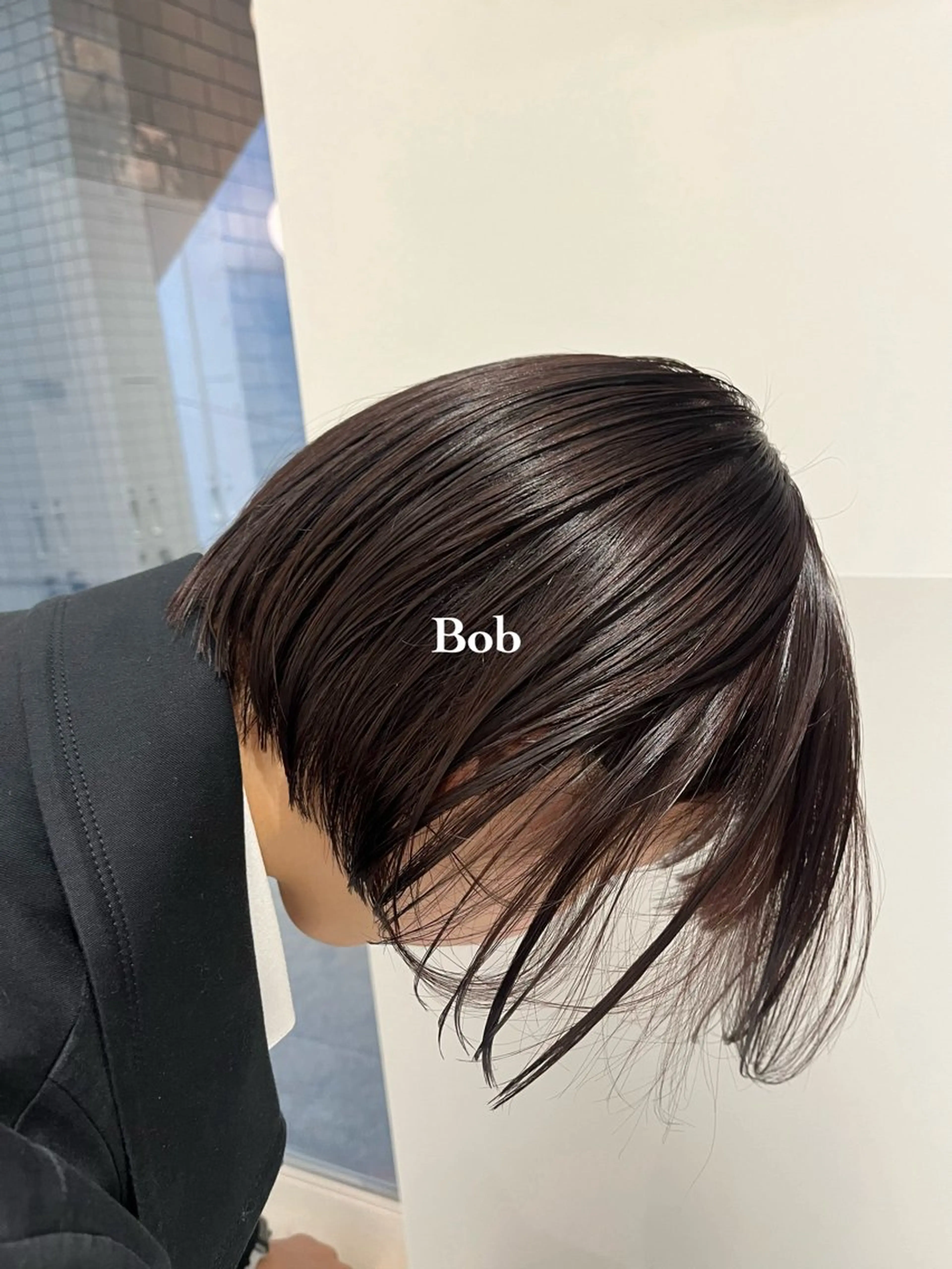 ショート カラー RINA🧤 デザインとボブのヘアスタイル