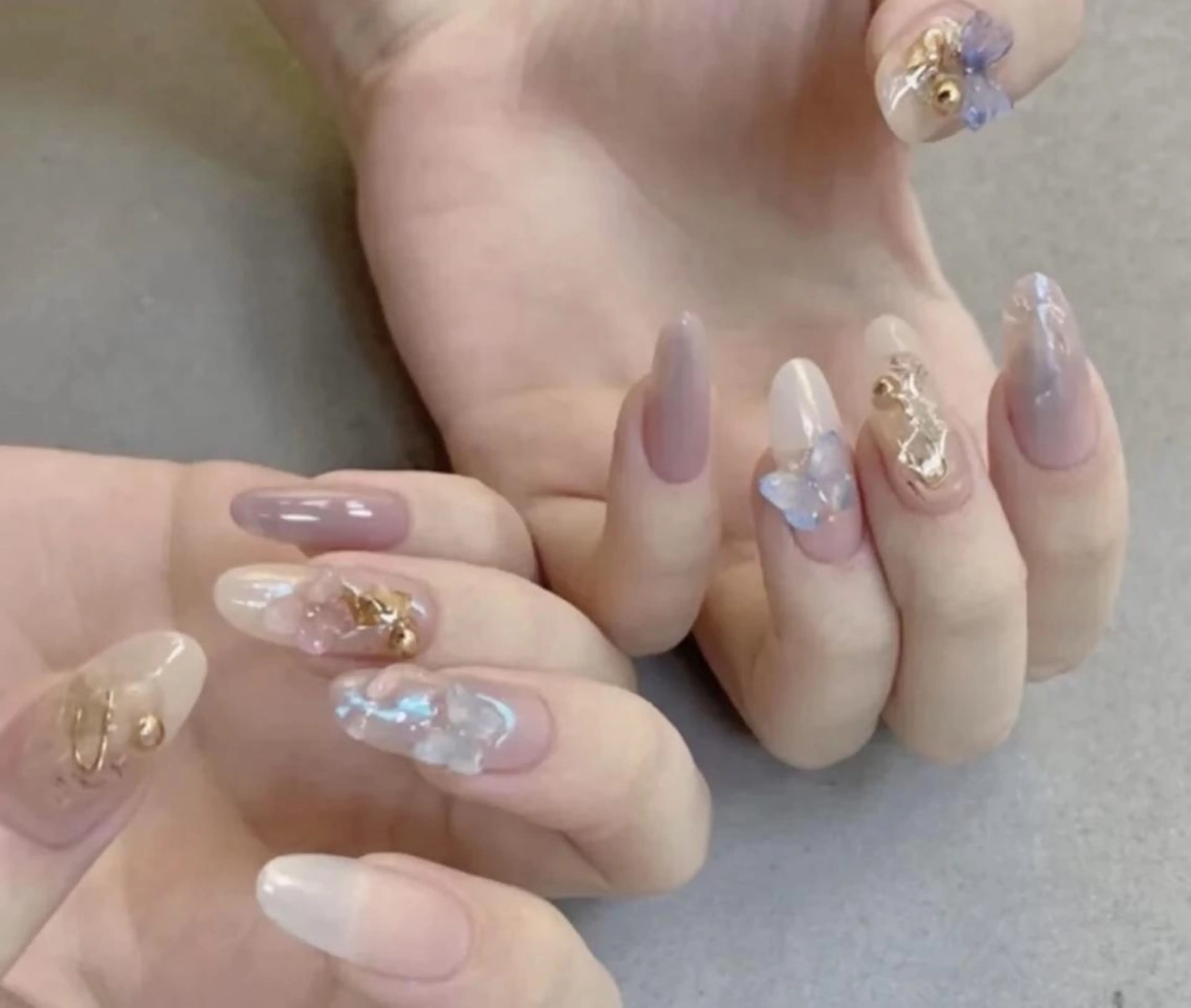 ネイル ハンドネイル ハンドケア 🦋ネイルサロン ブラン🌈ゆりのネイルデザイン