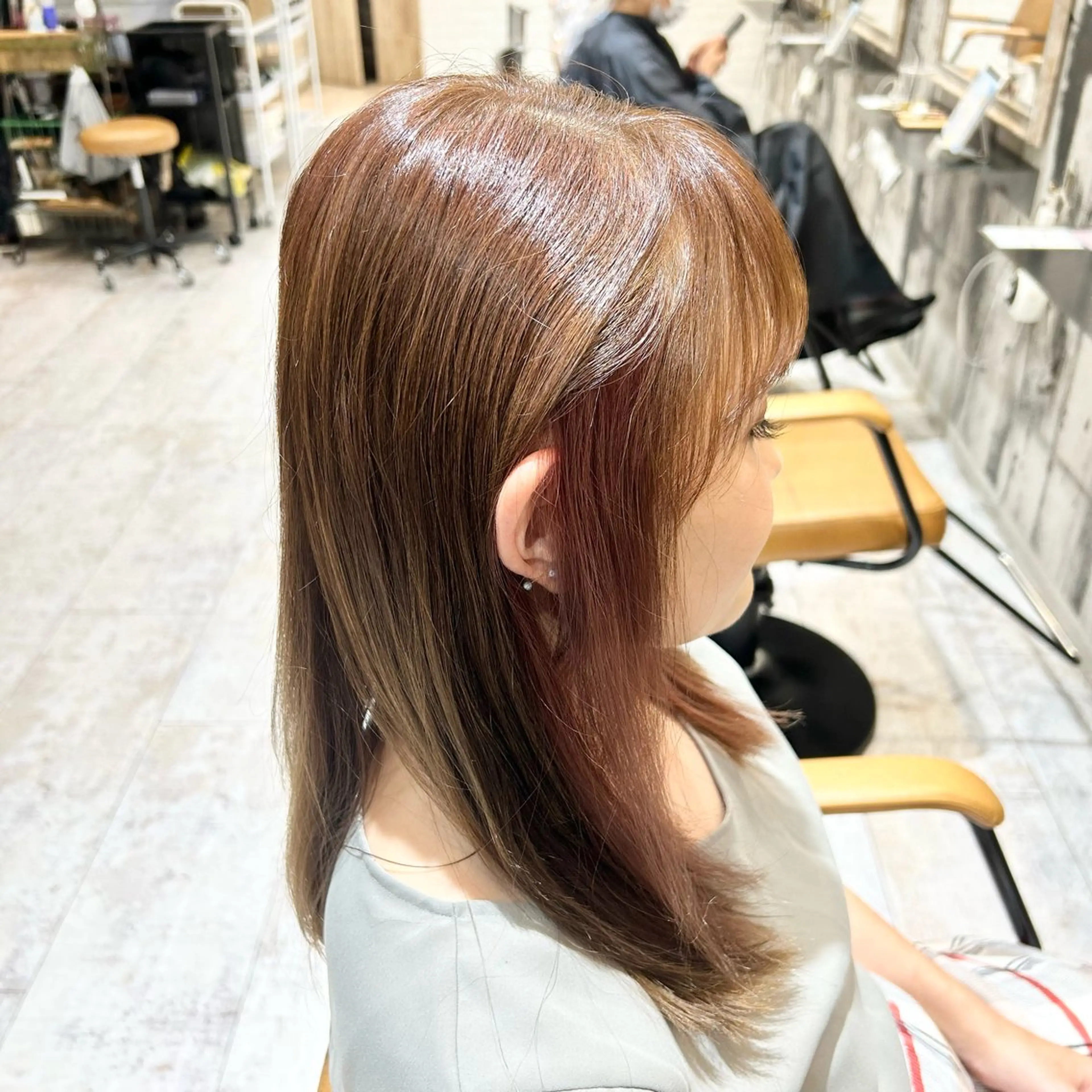 カラー OfHAIR自由が丘WEST店所属・🪐ほそだ ひとみ🪐のマツエク・マツパデザイン