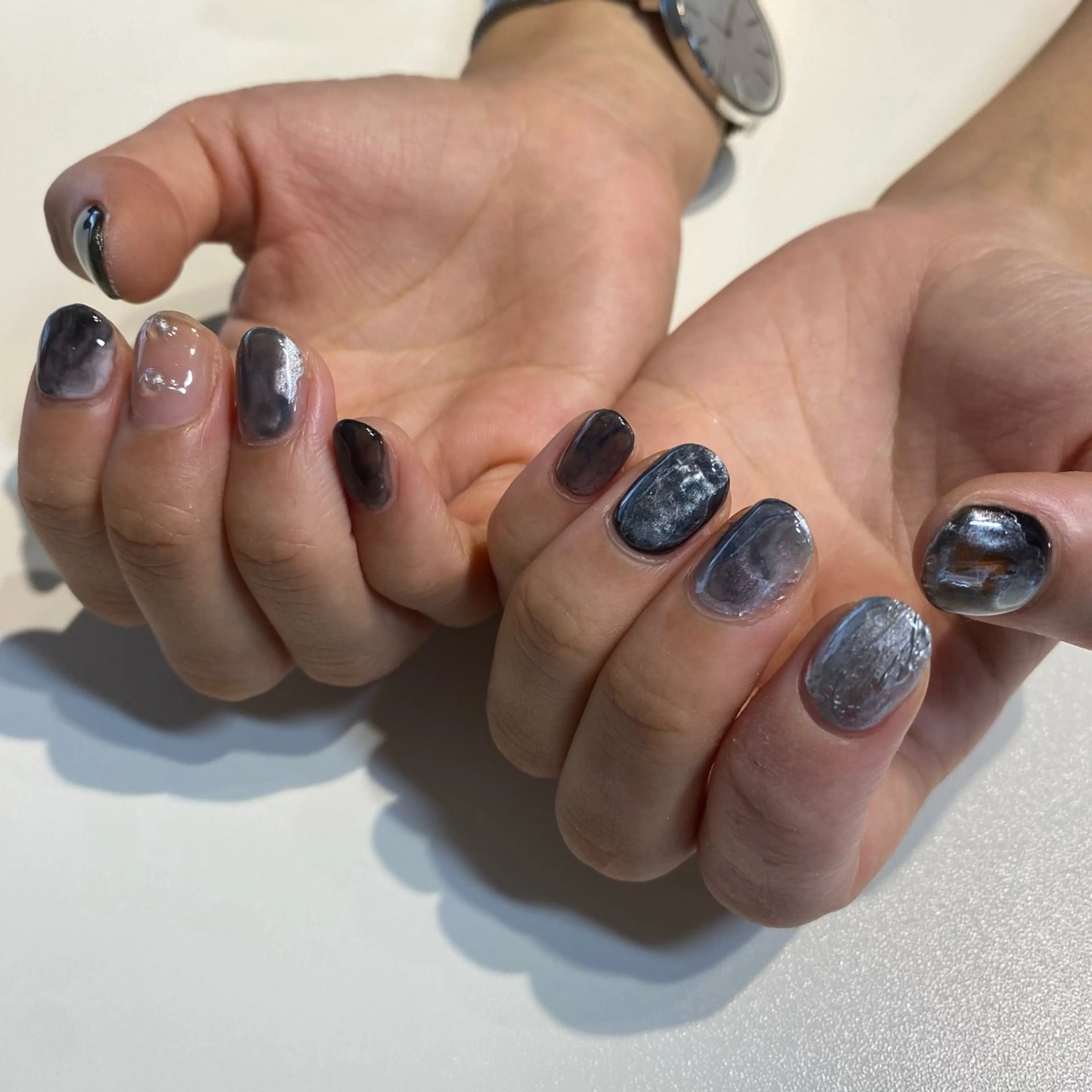 ネイル フットネイル フレンチネイル ジェルネイル グラデーション マグネットネイル ハンドネイル ヘアー.ネイル二刀流 misa🫧のヘアスタイル