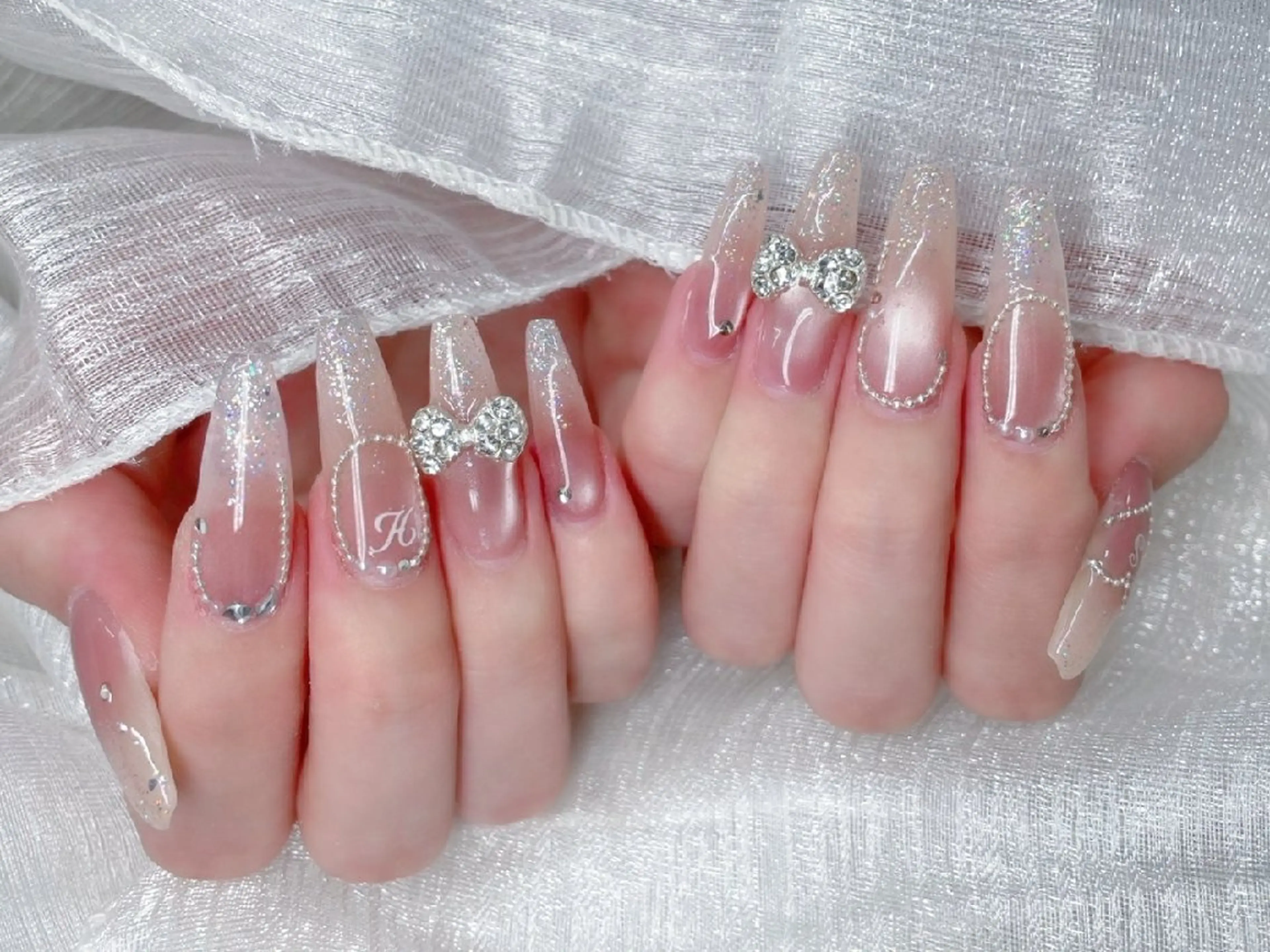 ネイル 長さ出し フラッシュネイル フレンチネイル キラキラネイル ラメ(グリッター) Chouette Nailのネイルデザイン