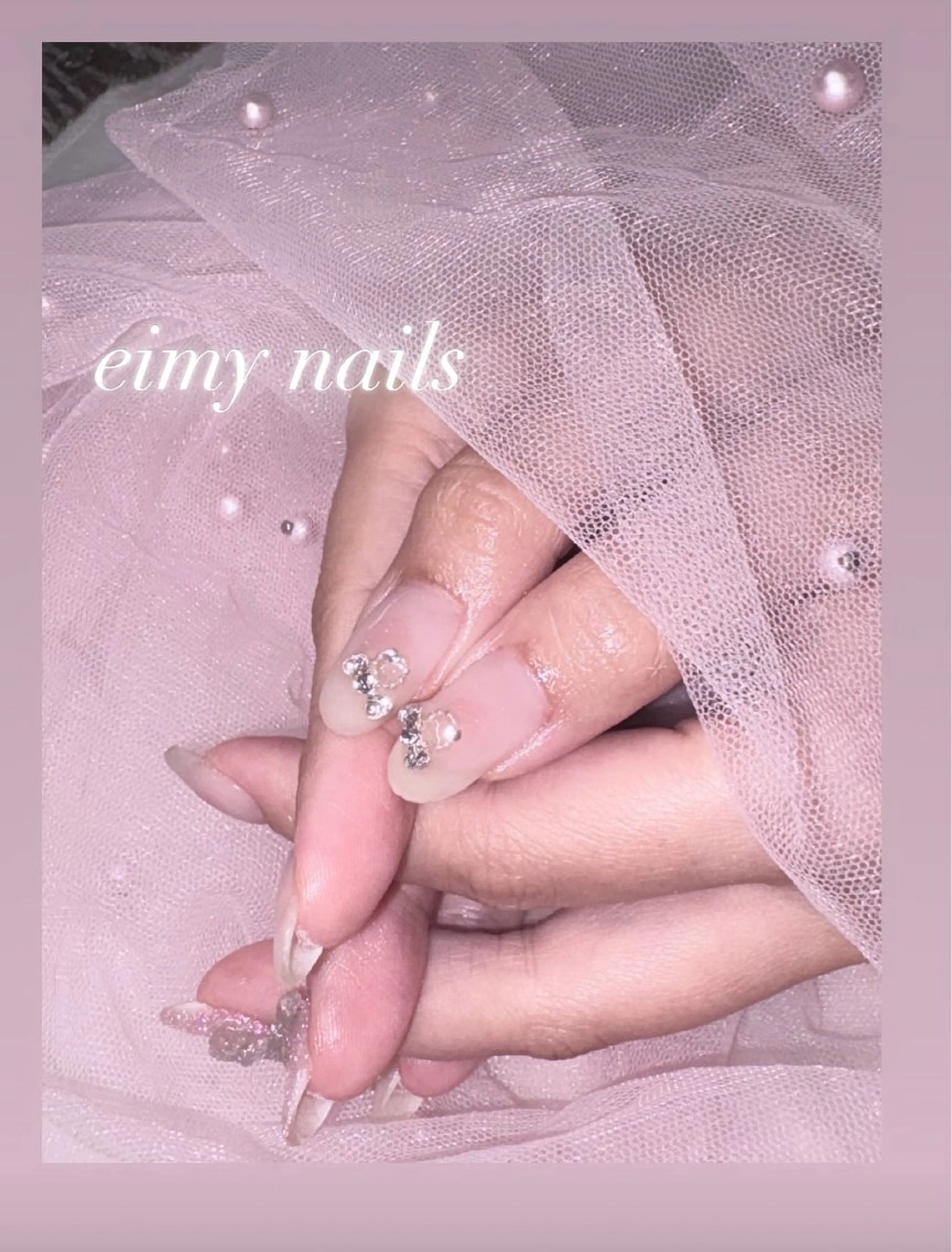 ネイル チークネイル ピンク ストーンネイル ハンドネイル 🤍eimy nails🤍所属・eimy nails♡のネイルデザイン