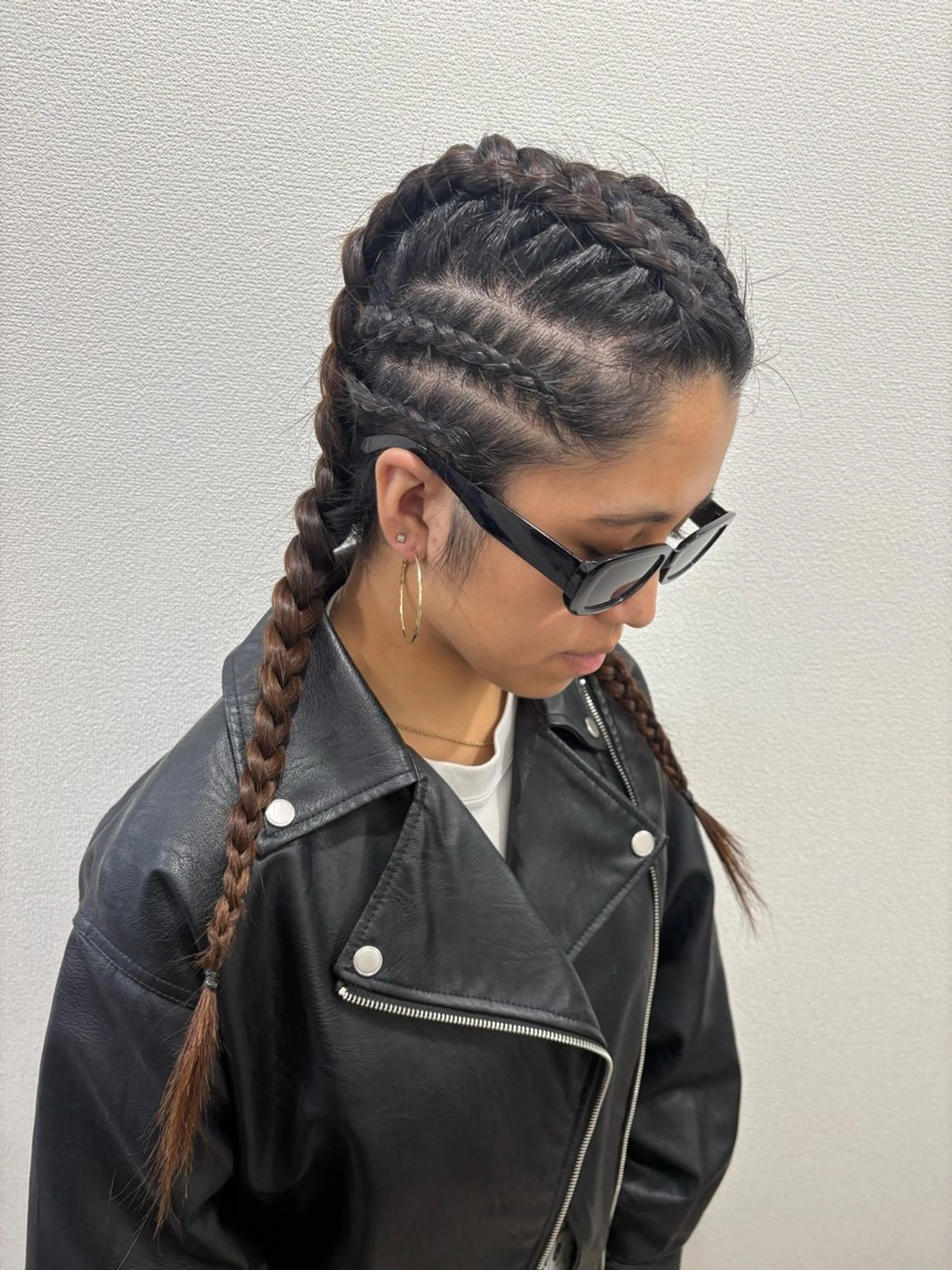 ロング ヘアセット 綾乃／デザインカラー ／ハイトーン／ボブのヘアスタイル