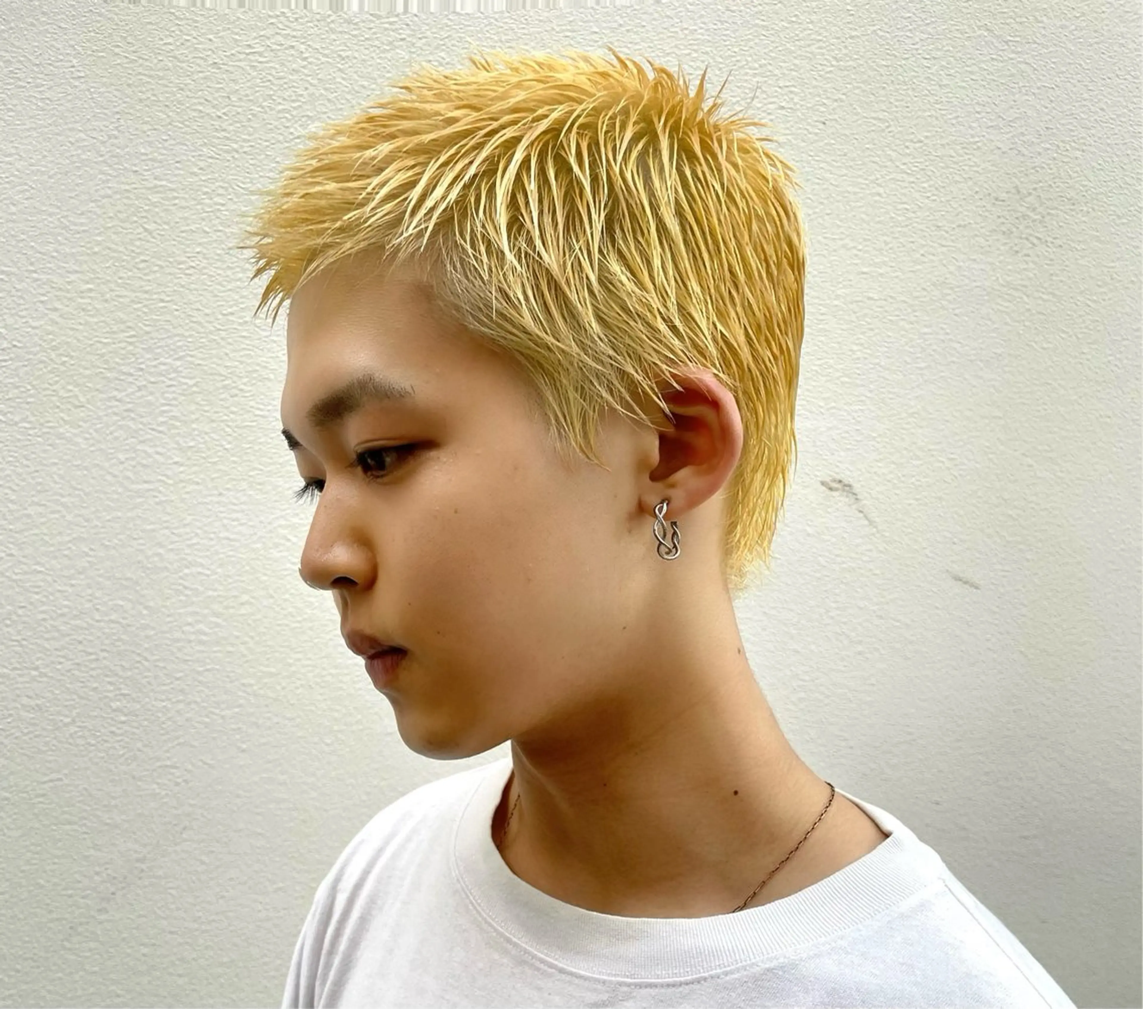 カラー メンズ カット ヘアカラー トリートメント 髪質改善・艶カラー・ ボブ・リクト💥のヘアスタイル