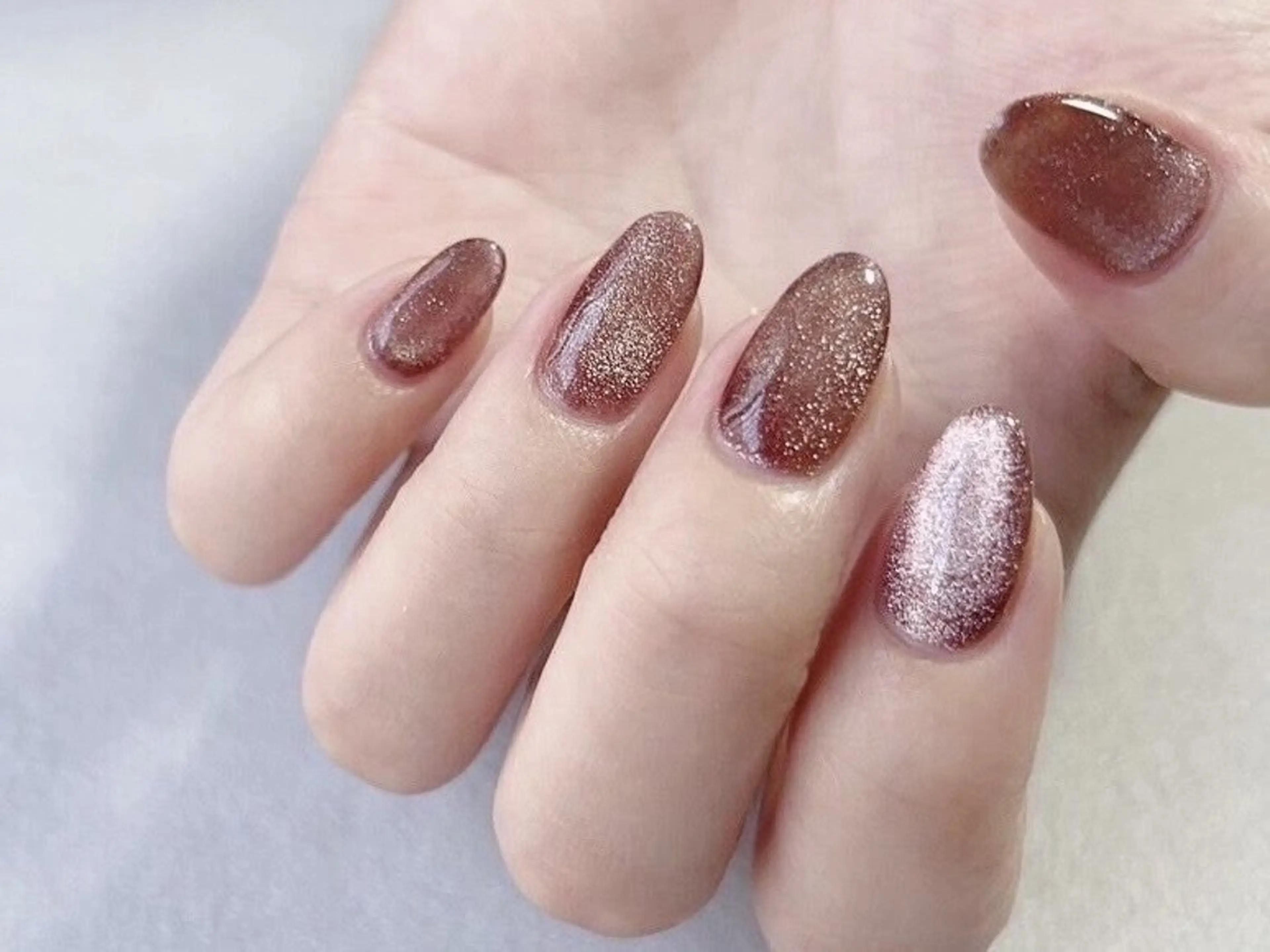 ハンド💅マグネットorフラッシュ🌸 【オフなし】の写真