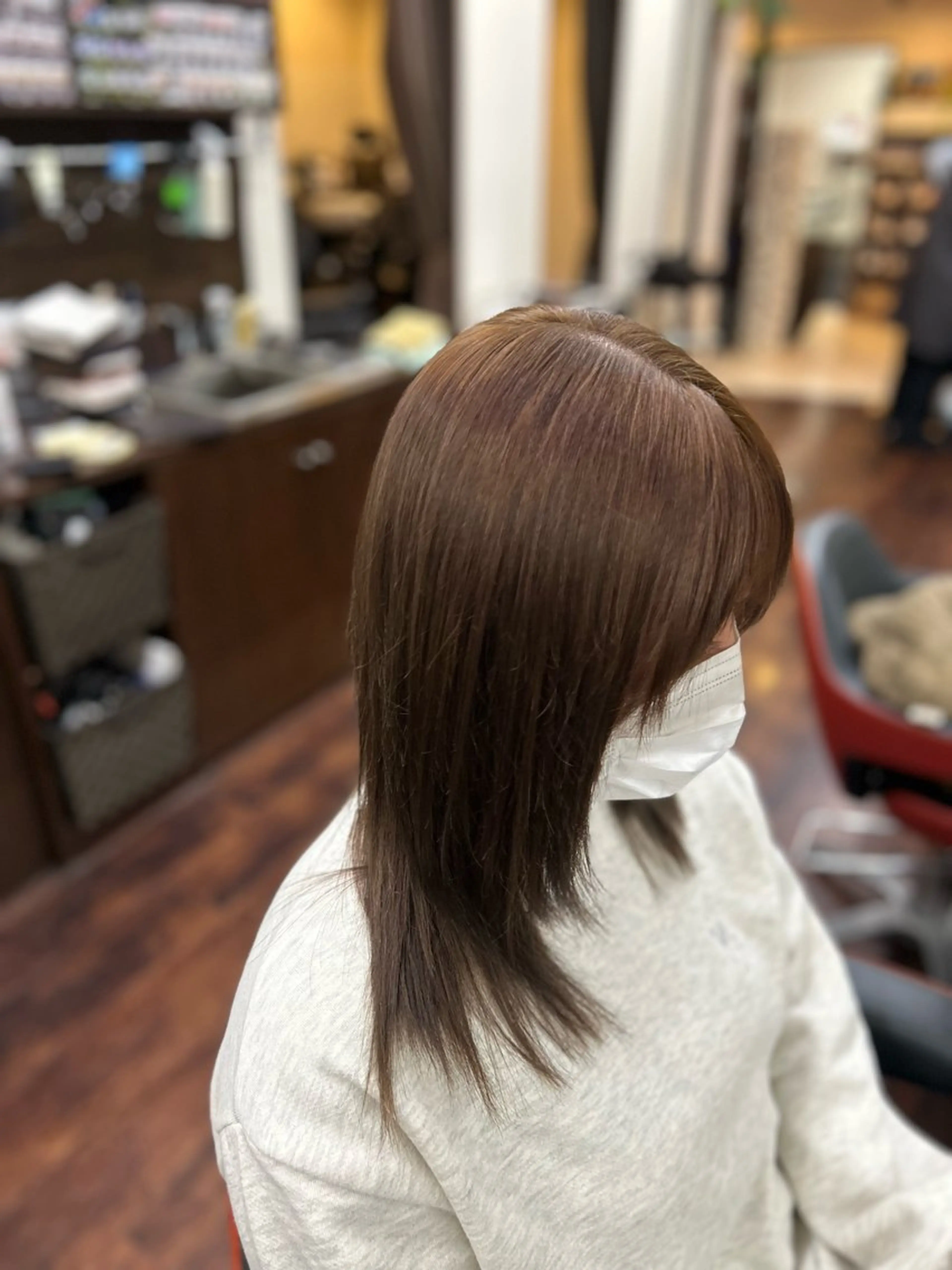 セミロング ヘアカラー 篠田 蒼のヘアスタイル