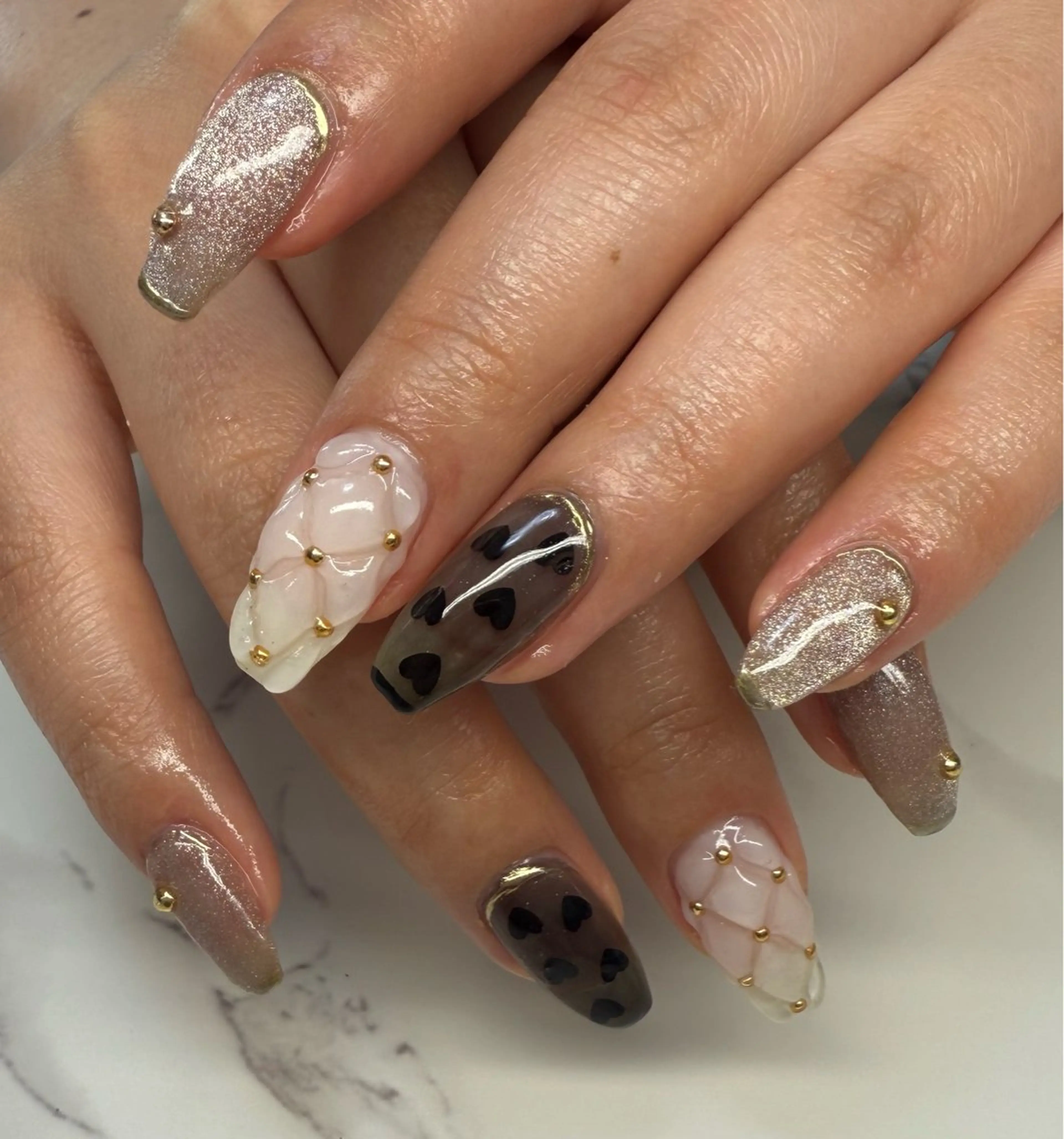 ネイル アートネイル チークネイル フレンチネイル 氷ネイル・うるうるネイル キラキラネイル M.N_ nailのネイルデザイン