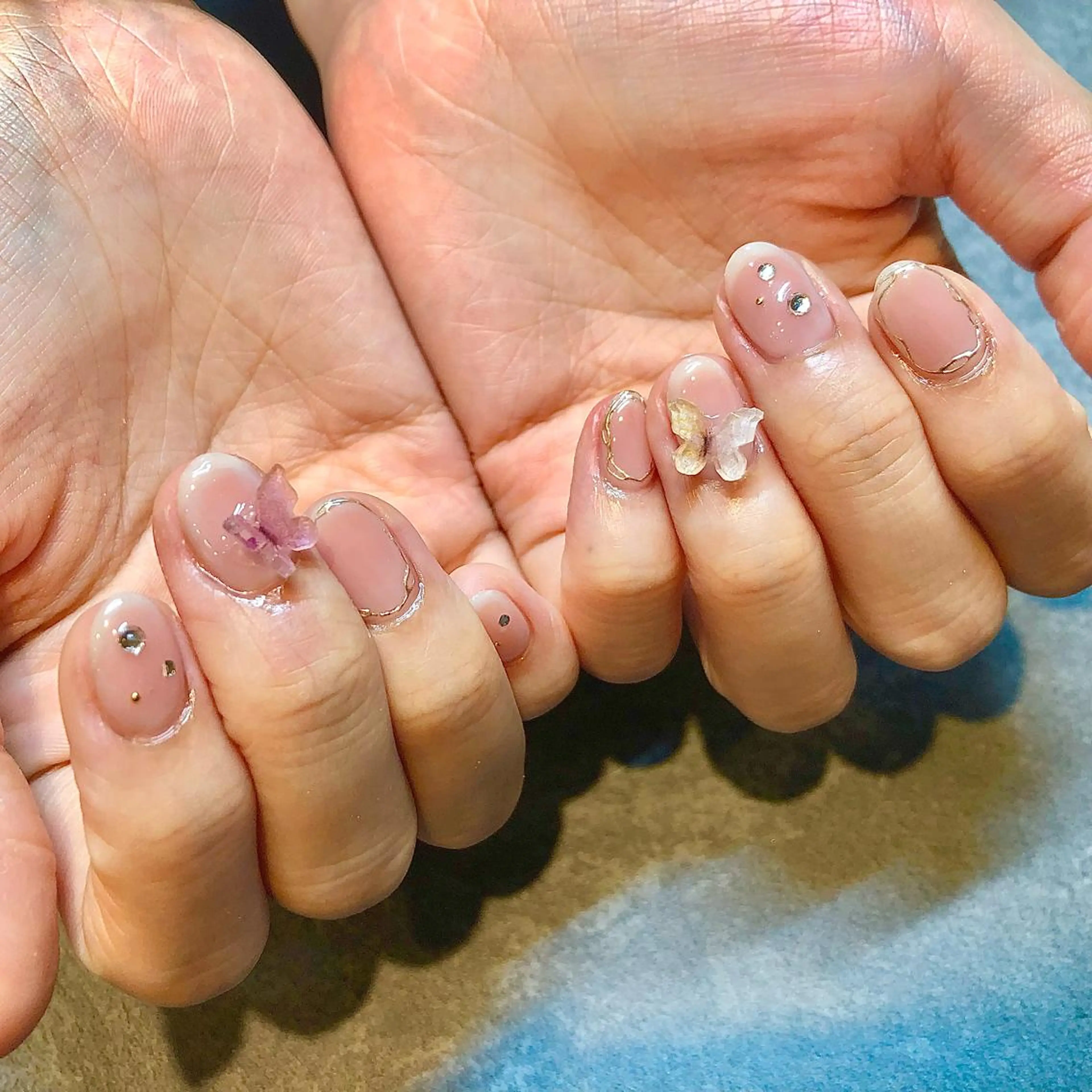 ネイル 持ち込み 望月 亜沙美のネイルデザイン