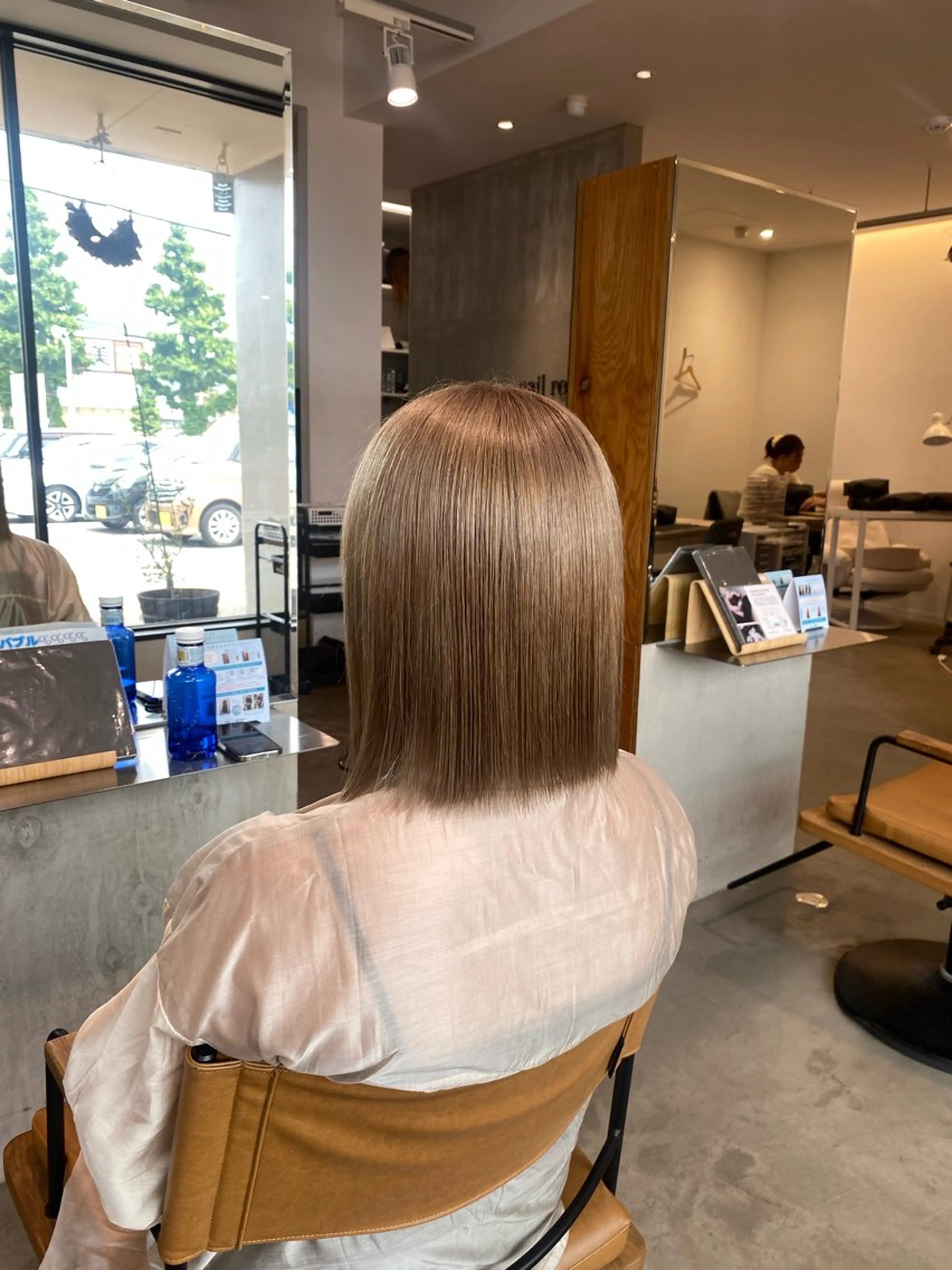 ミディアム カラー ヘアカラー トリートメント 透明感カラー 天羅のヘアスタイル