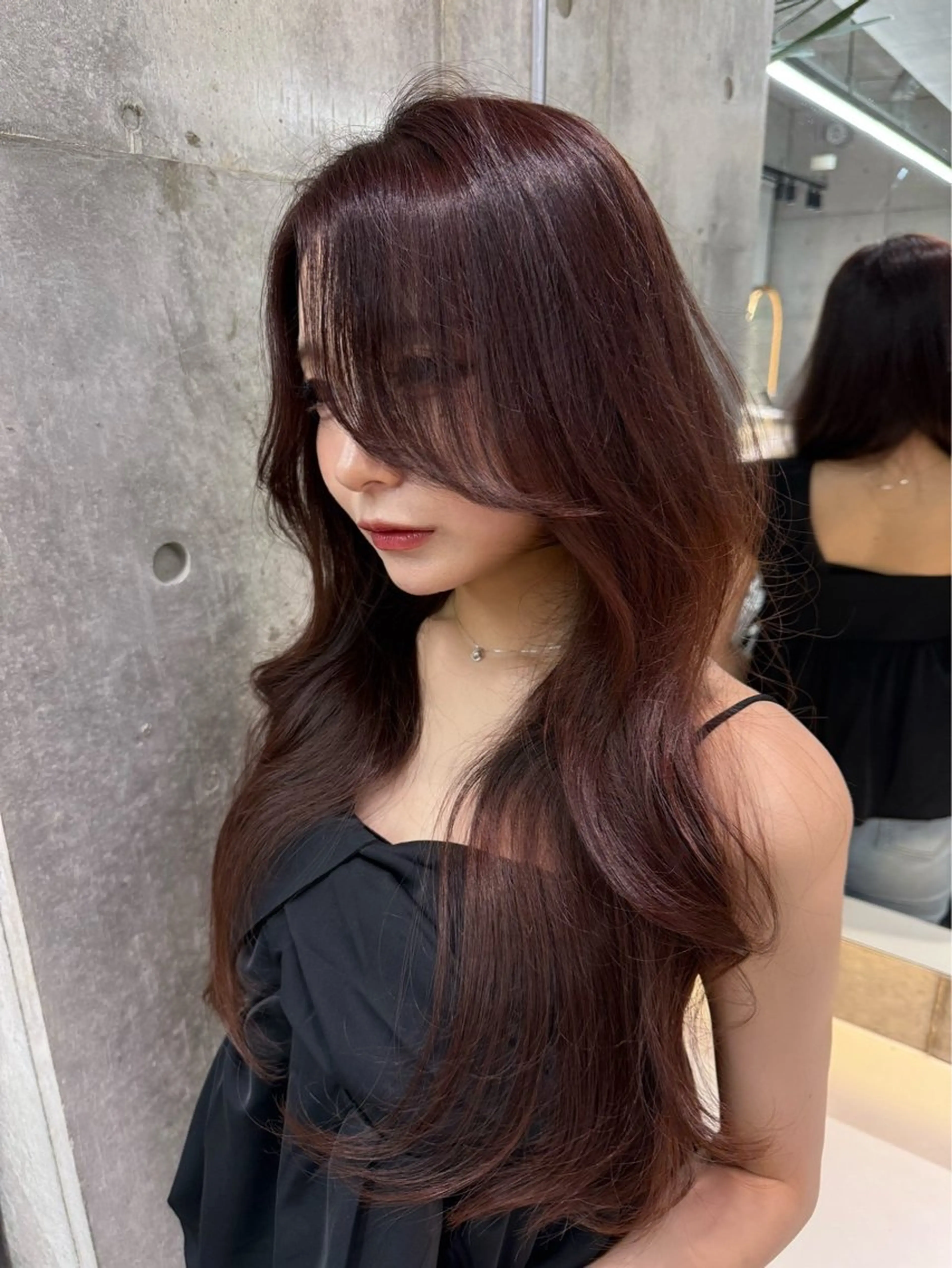 ロング カラー カット ヘアカラー トリートメント shion 透明感カラーのヘアスタイル