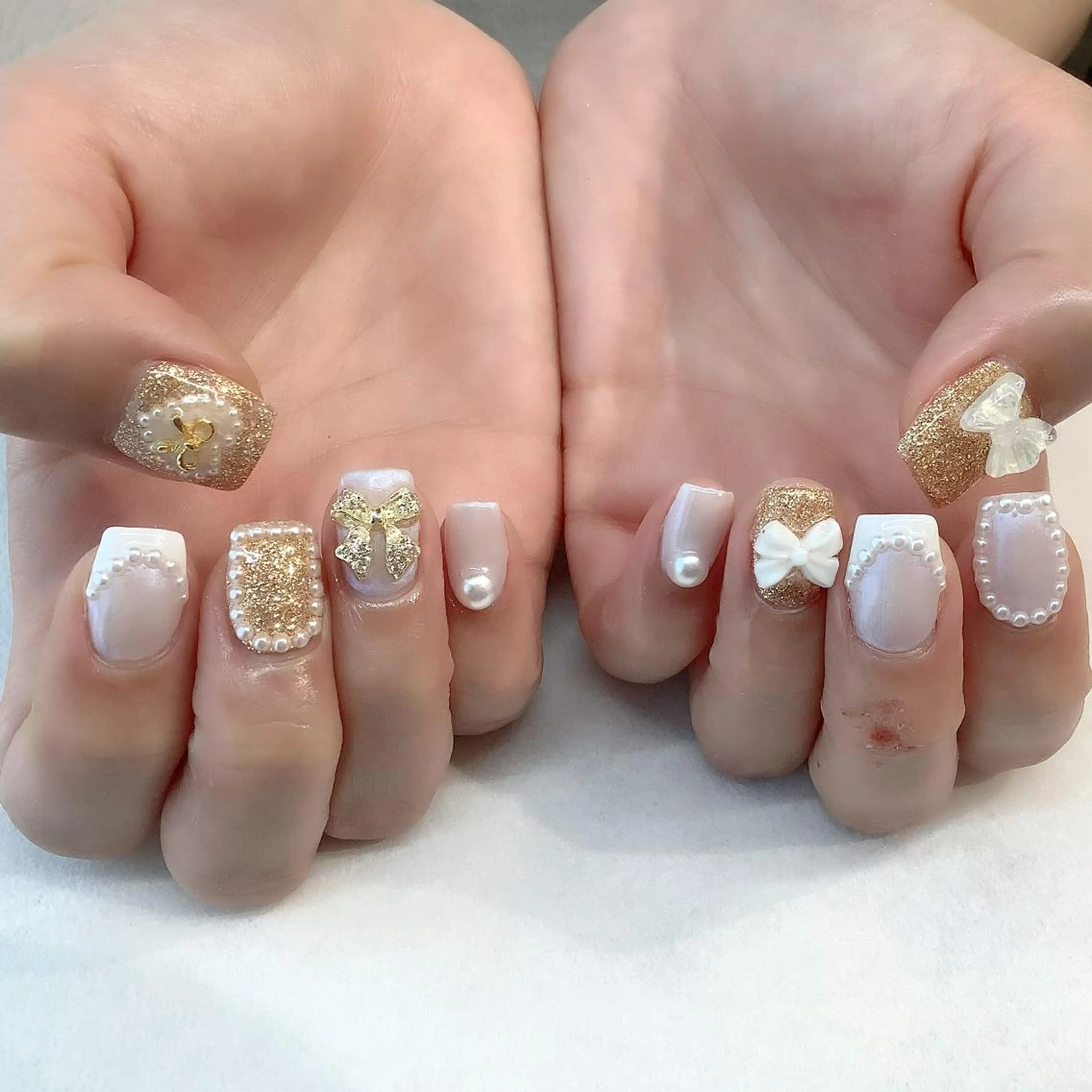 ネイル ハンドネイル 💎🐰 saki. m 🐰💎のネイルデザイン